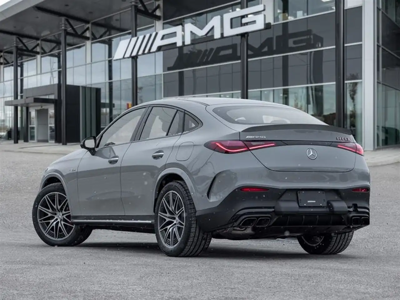 Mercedes-Benz GLC снимка Mercedes-Benz GLC