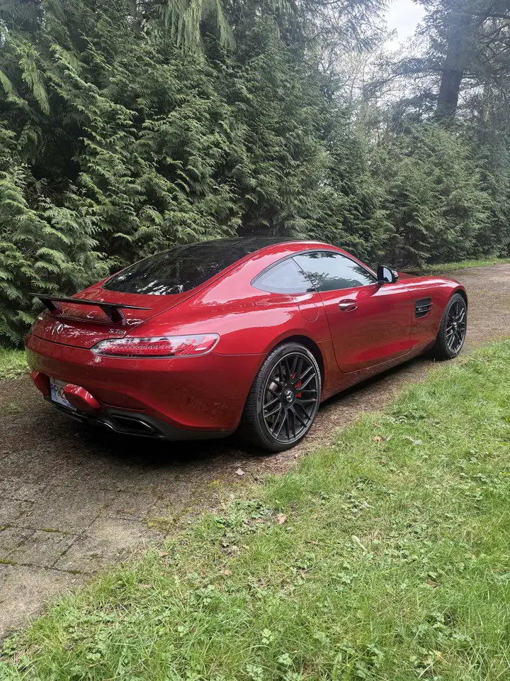 Mercedes-Benz AMG GT снимка Mercedes-Benz AMG GT