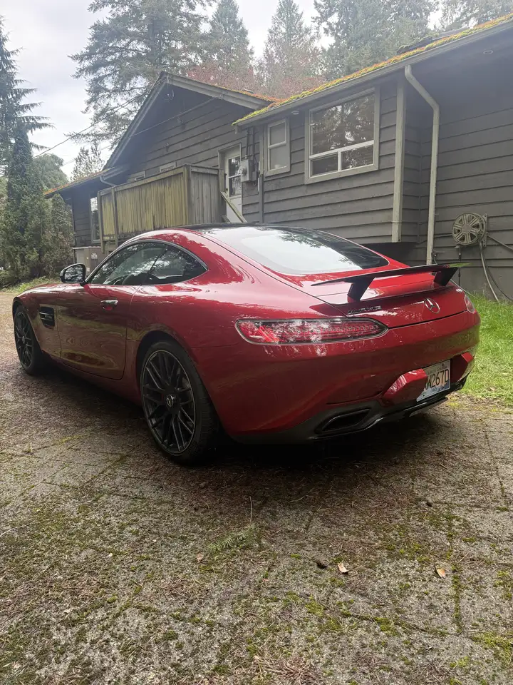 Mercedes-Benz AMG GT снимка Mercedes-Benz AMG GT