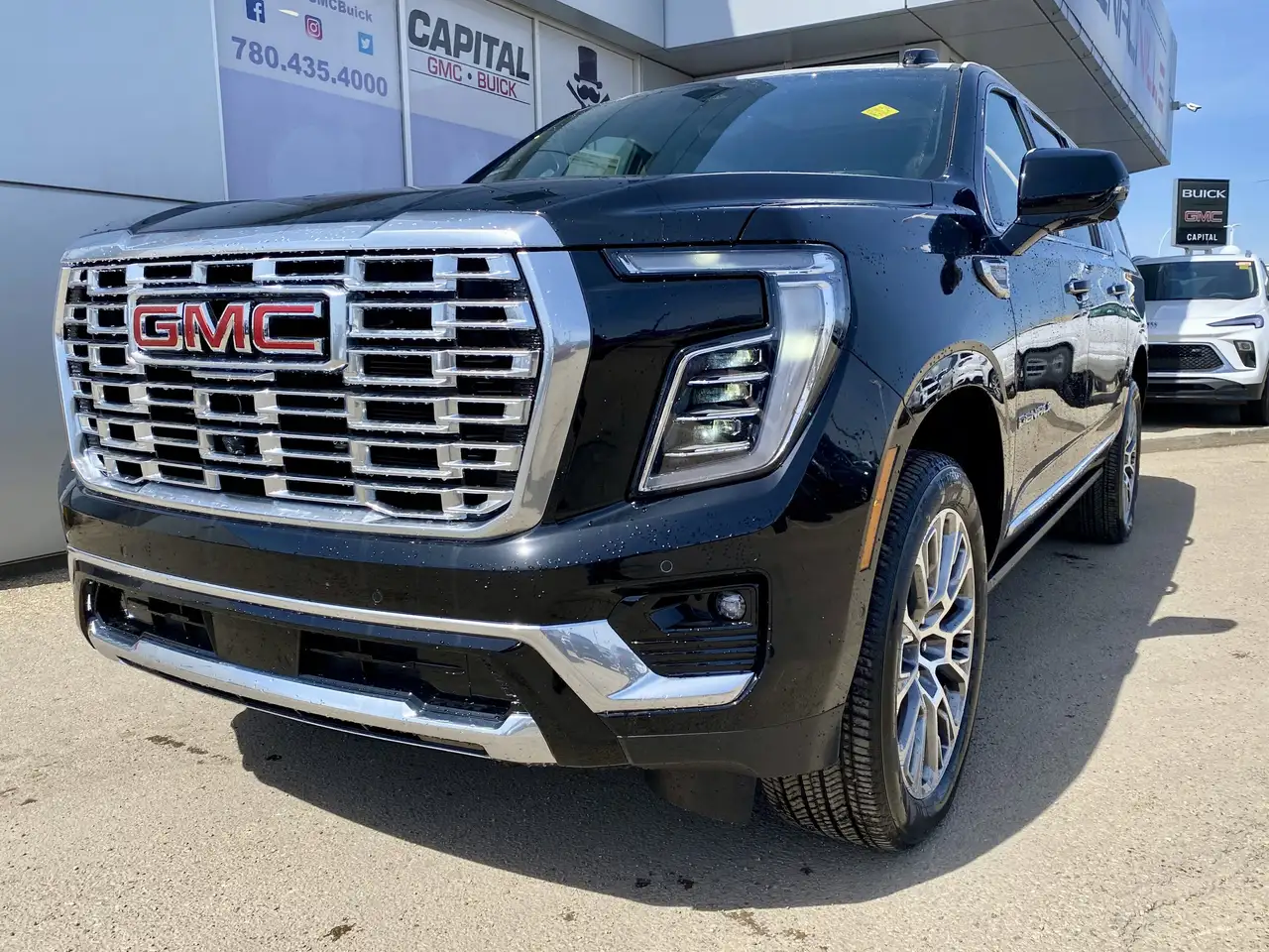 GMC Yukon photo GMC Yukon