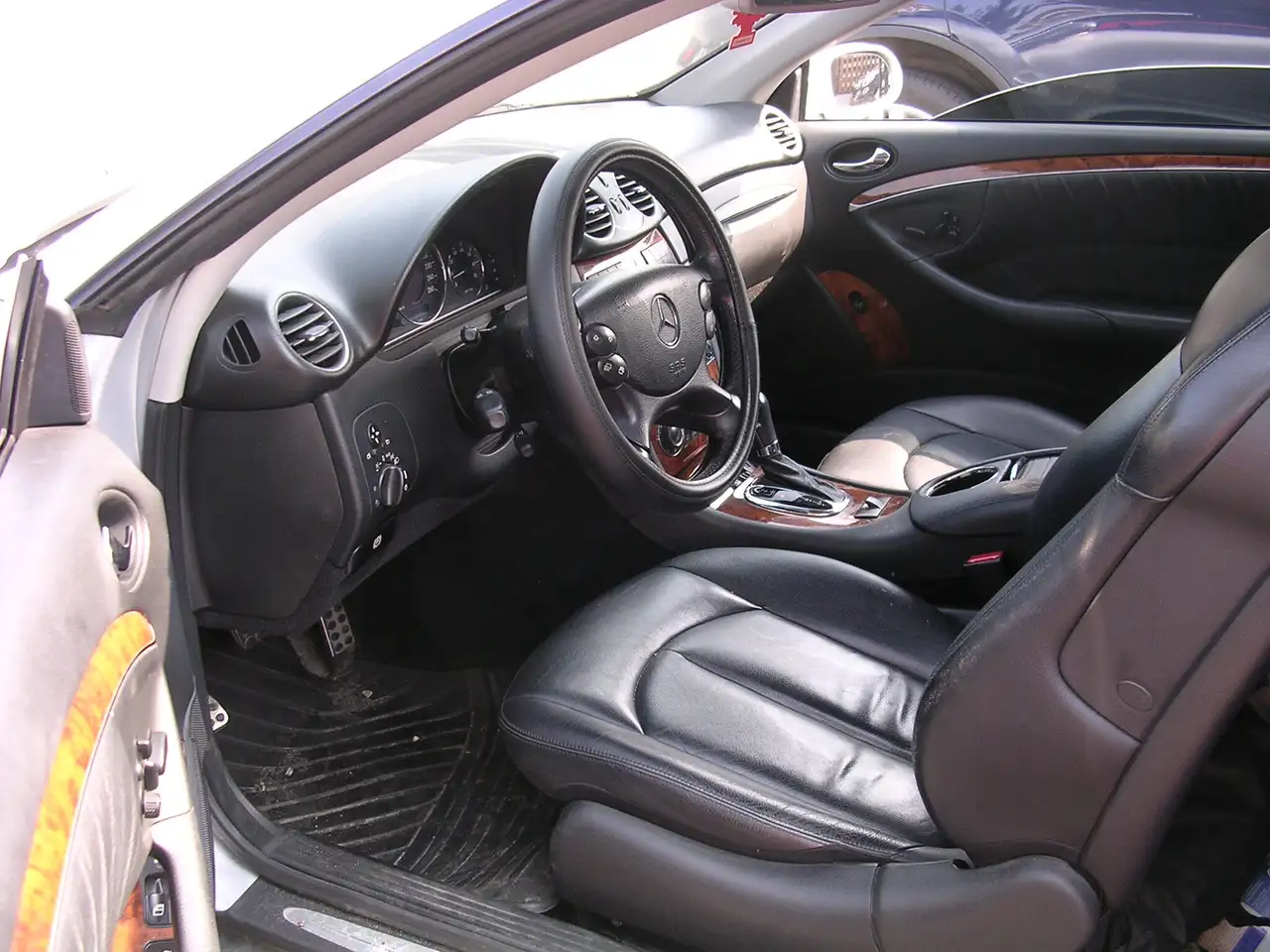 Mercedes-Benz CLK photo Mercedes-Benz CLK