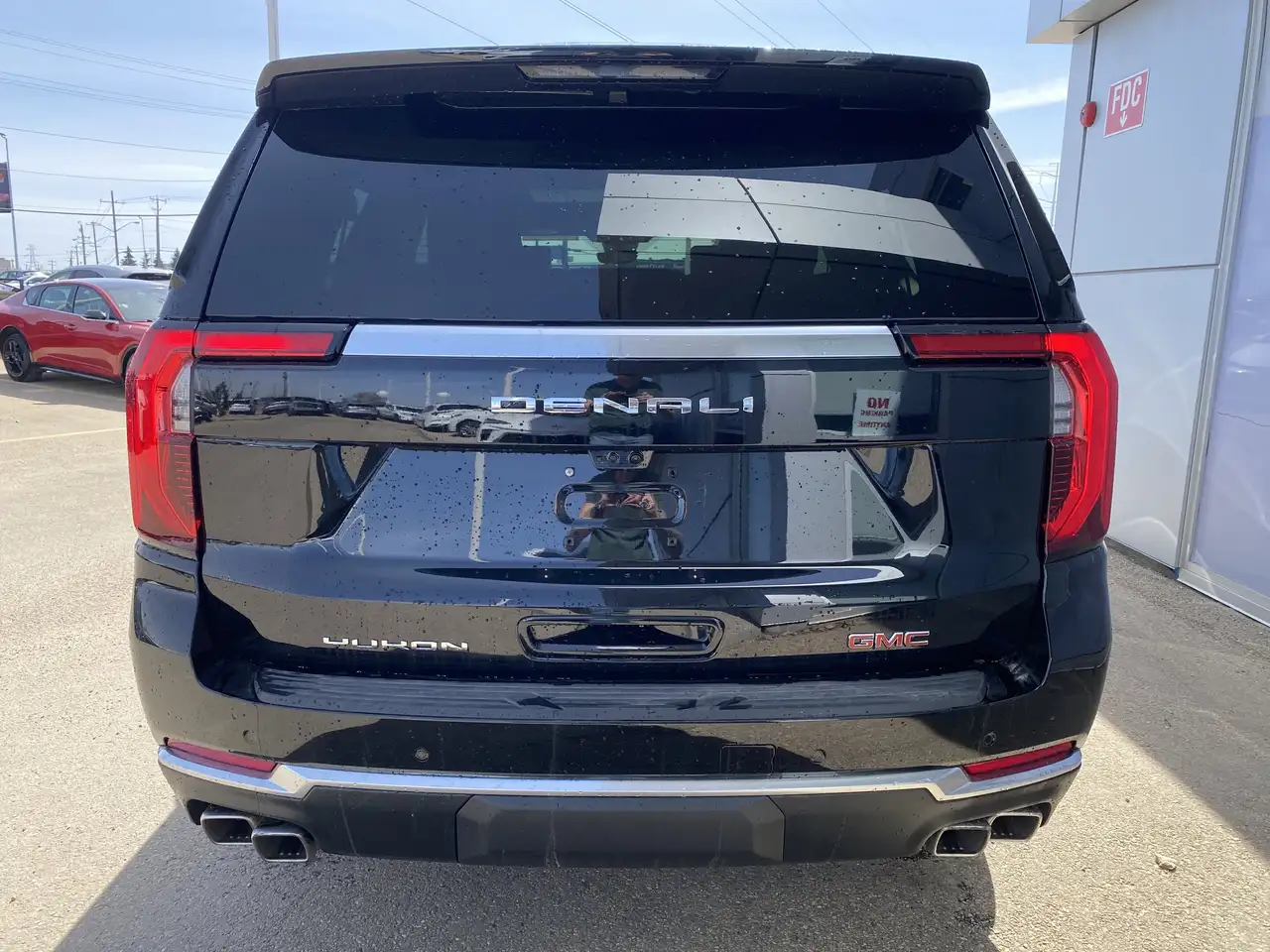 GMC Yukon photo GMC Yukon