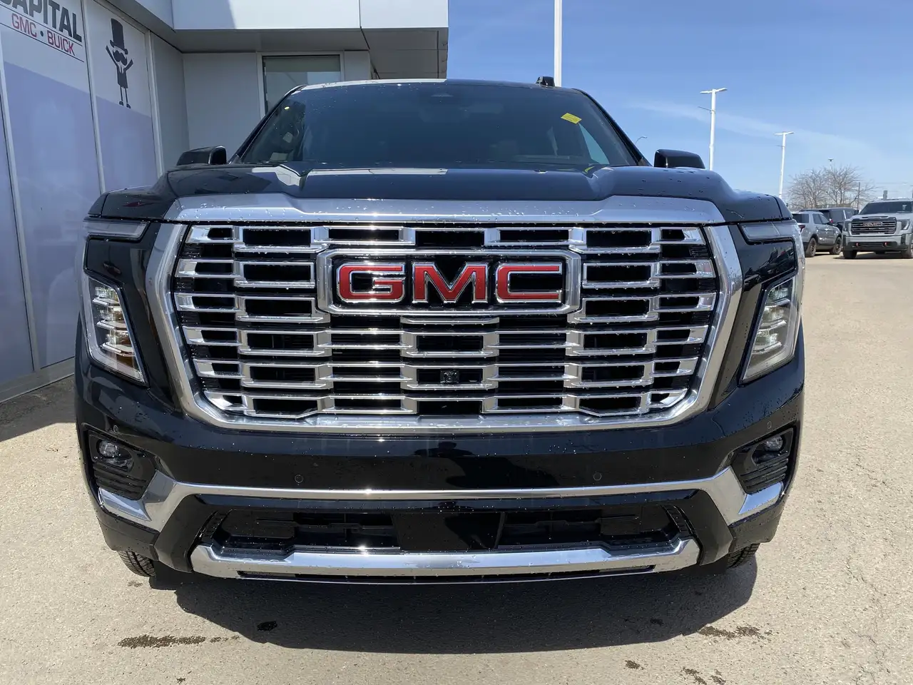 GMC Yukon photo GMC Yukon
