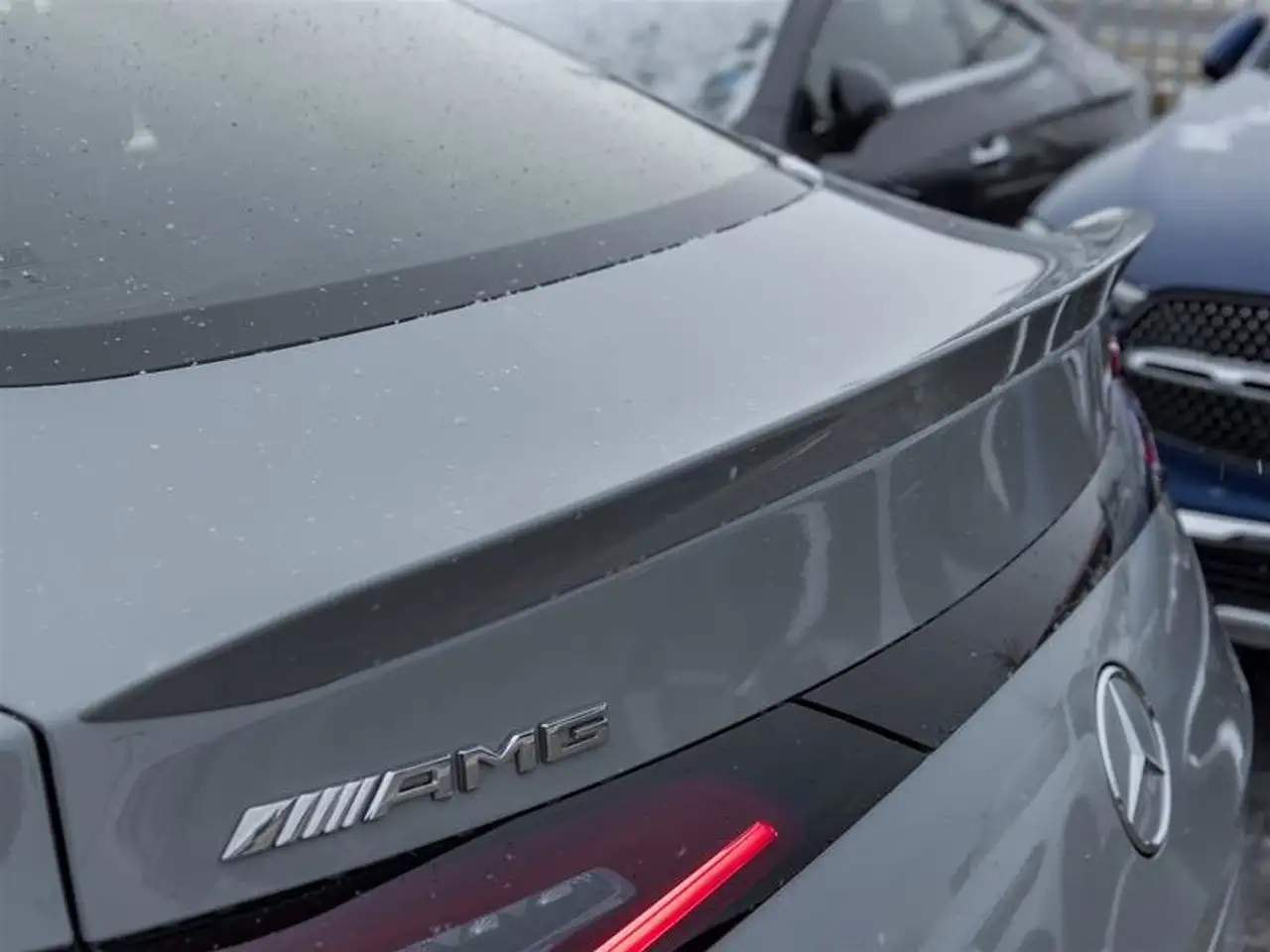 Mercedes-Benz GLC снимка Mercedes-Benz GLC