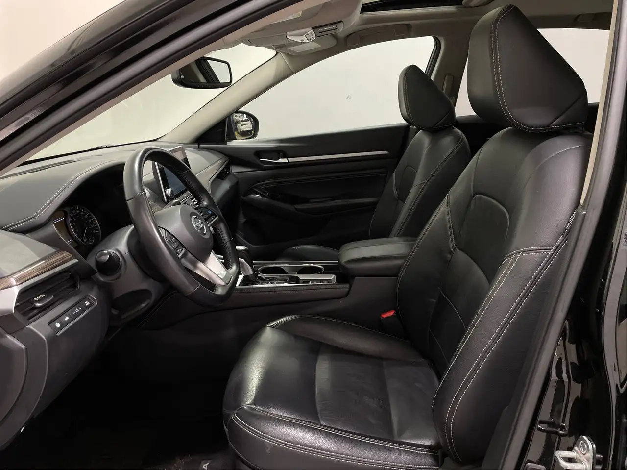 Nissan Altima fotografie Nissan Altima