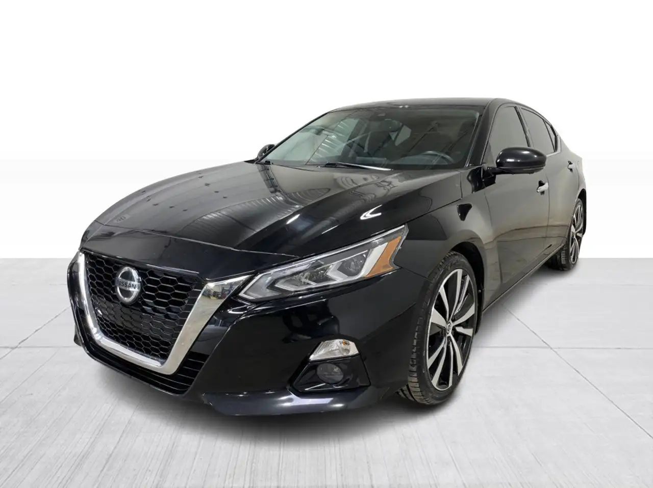 Nissan Altima fotografie Nissan Altima