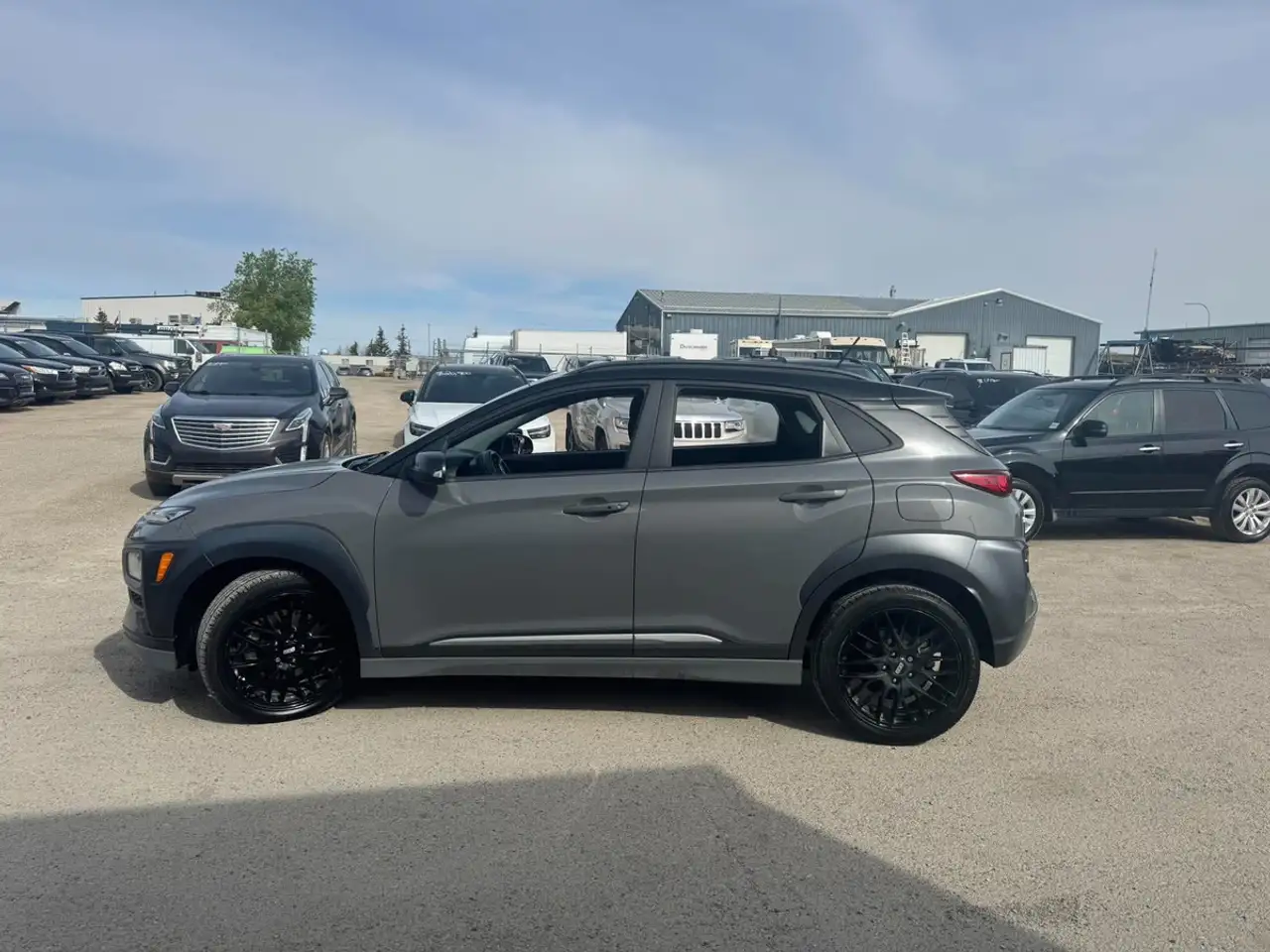 Hyundai KONA снимка Hyundai KONA