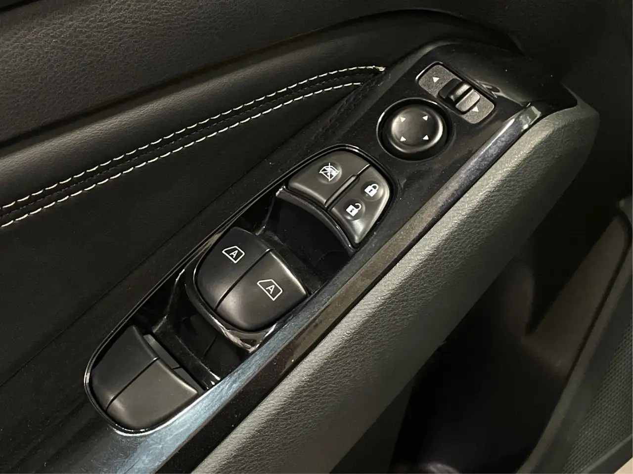 Nissan Altima fotografie Nissan Altima