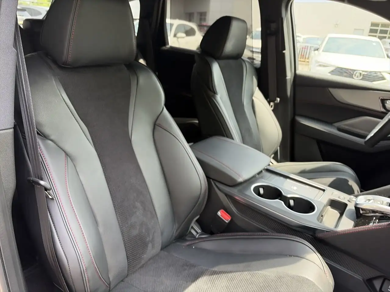 Acura MDX снимка Acura MDX