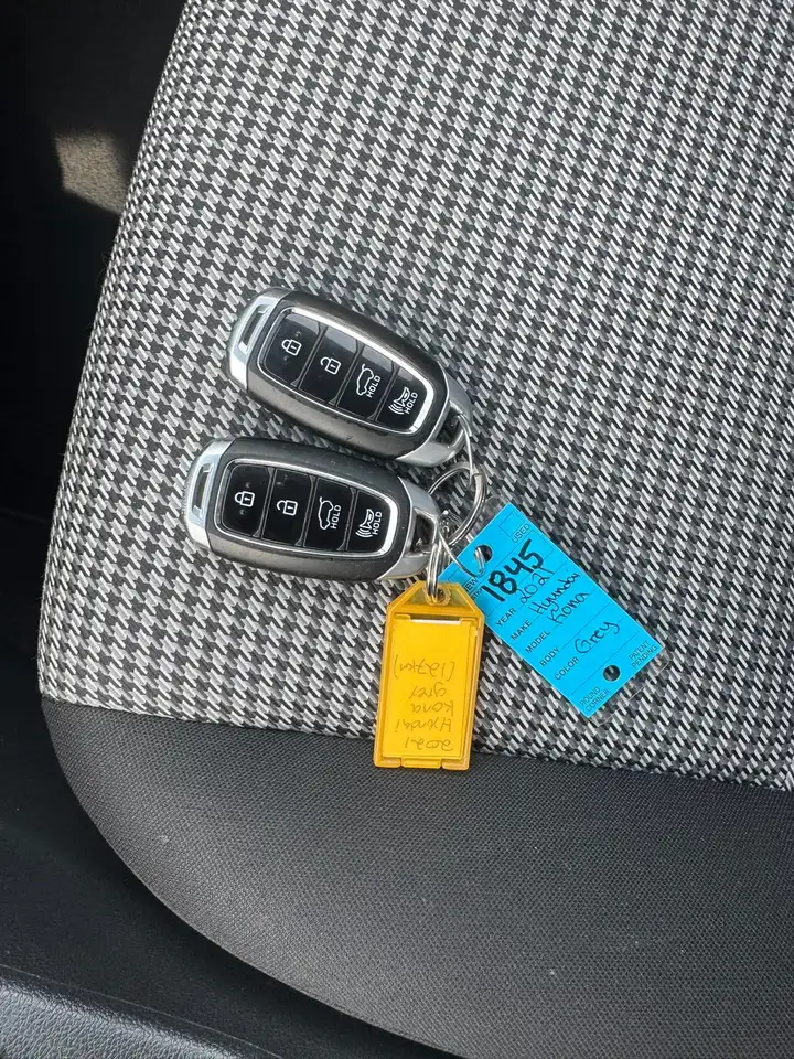 Hyundai KONA снимка Hyundai KONA