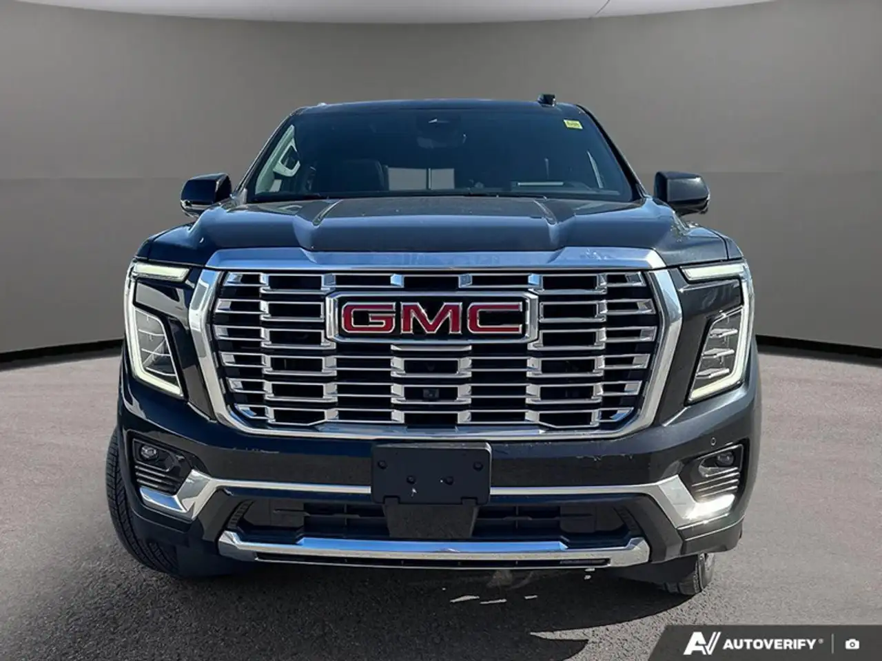 GMC Yukon photo GMC Yukon