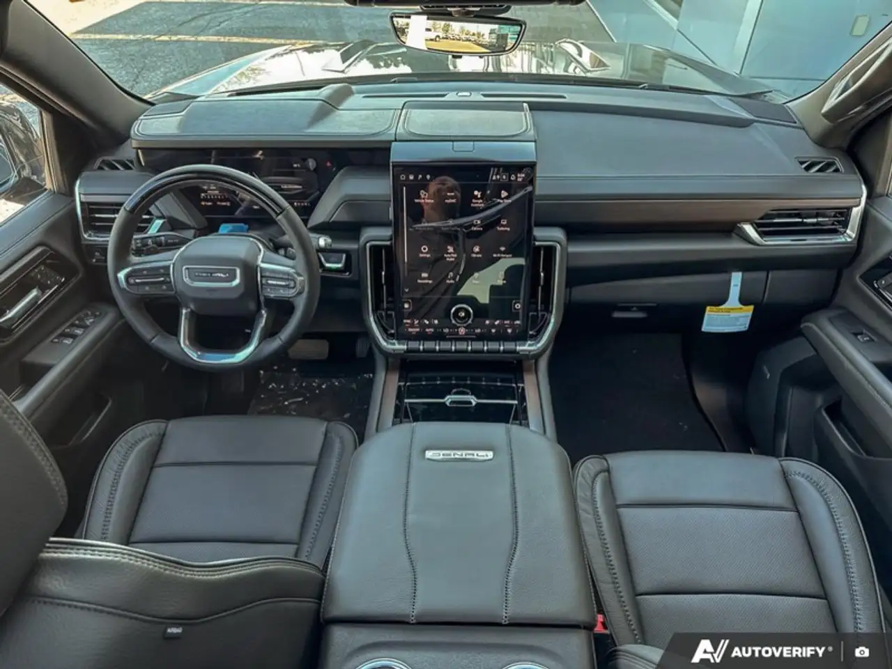 GMC Yukon photo GMC Yukon
