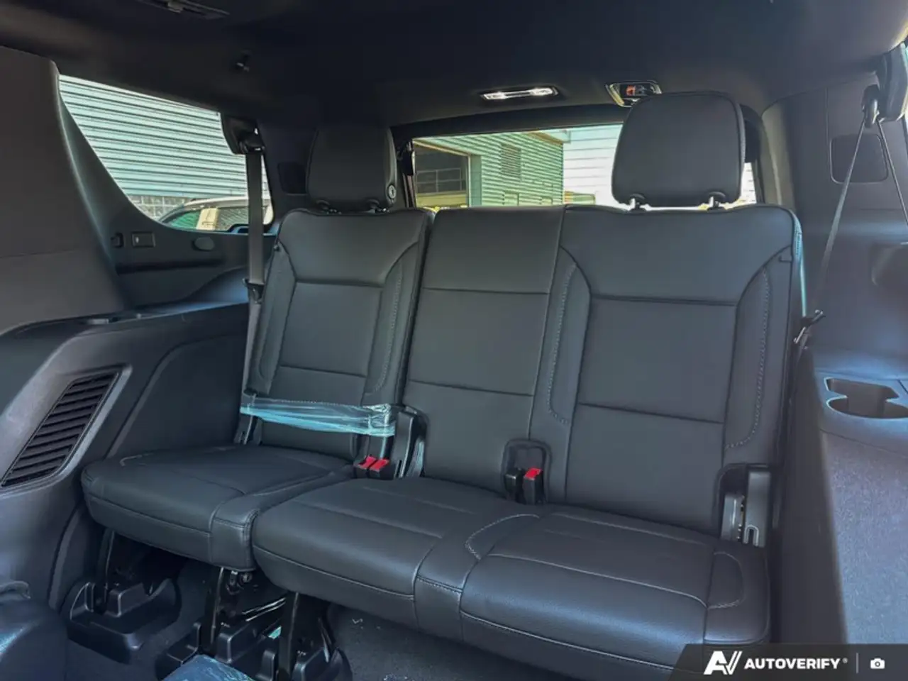 GMC Yukon photo GMC Yukon