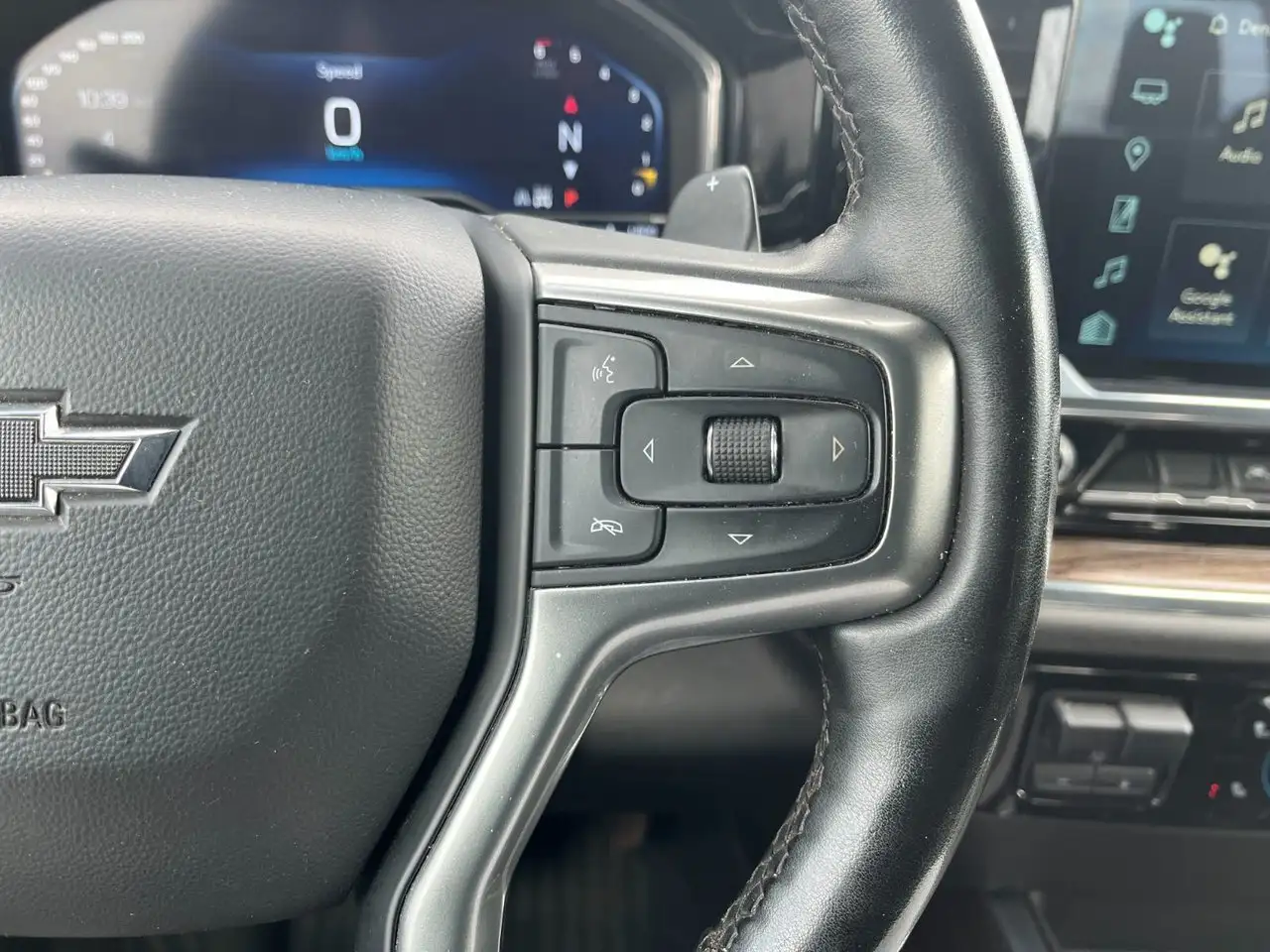 Chevrolet Silverado 1500 снимка Chevrolet Silverado 1500