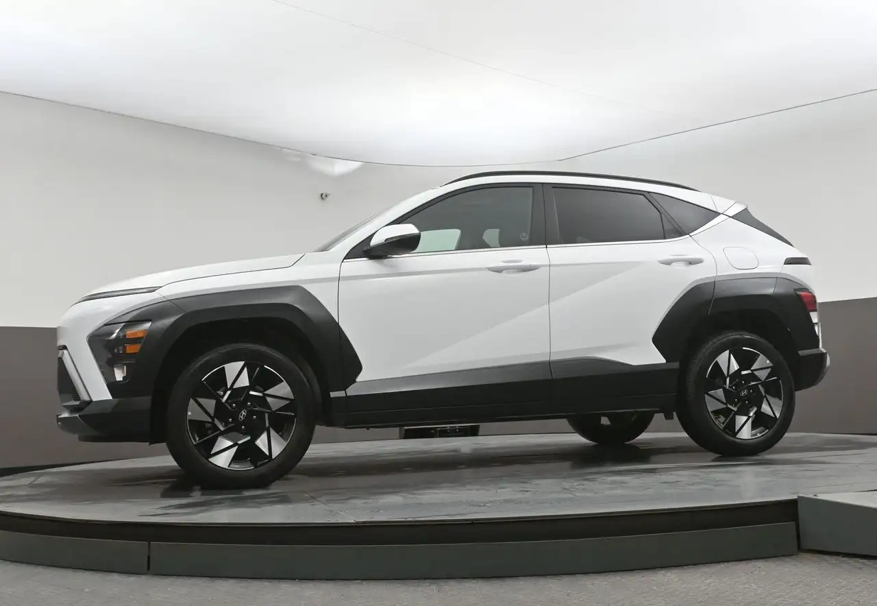 Hyundai KONA снимка Hyundai KONA