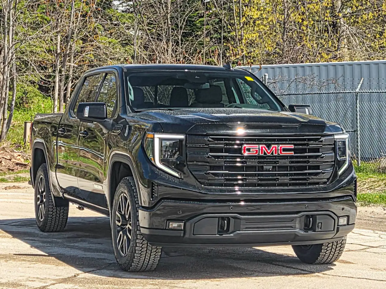 GMC Sierra 1500 photo GMC Sierra 1500
