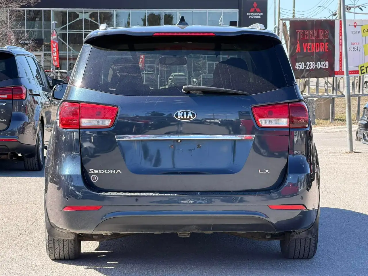 Kia Sedona photo Kia Sedona