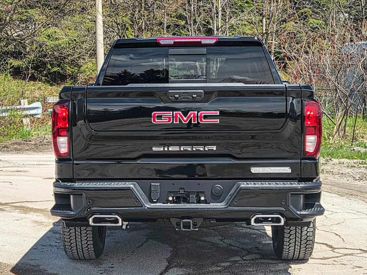 GMC Sierra 1500 photo GMC Sierra 1500