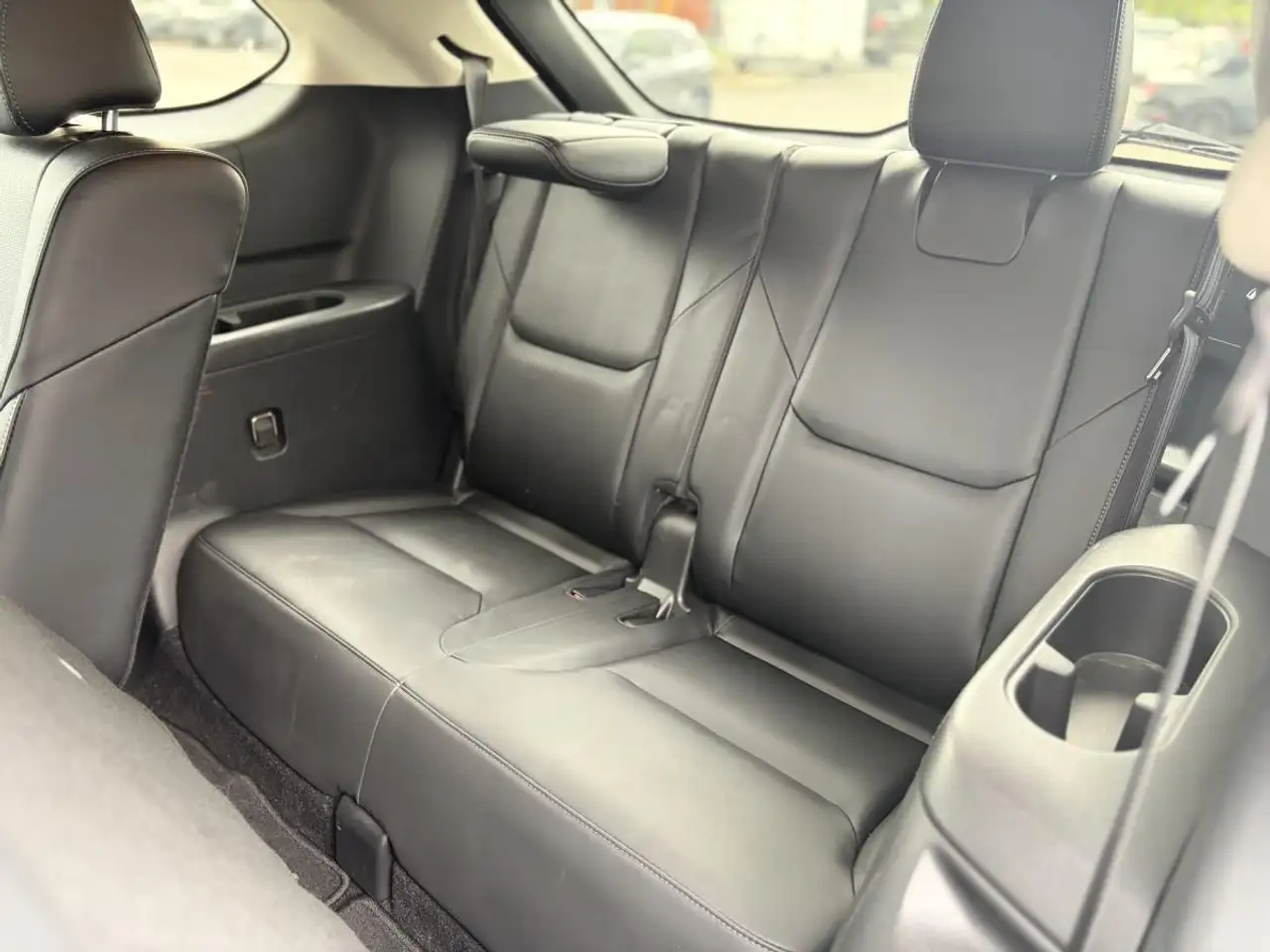 Mazda CX-9 photo Mazda CX-9
