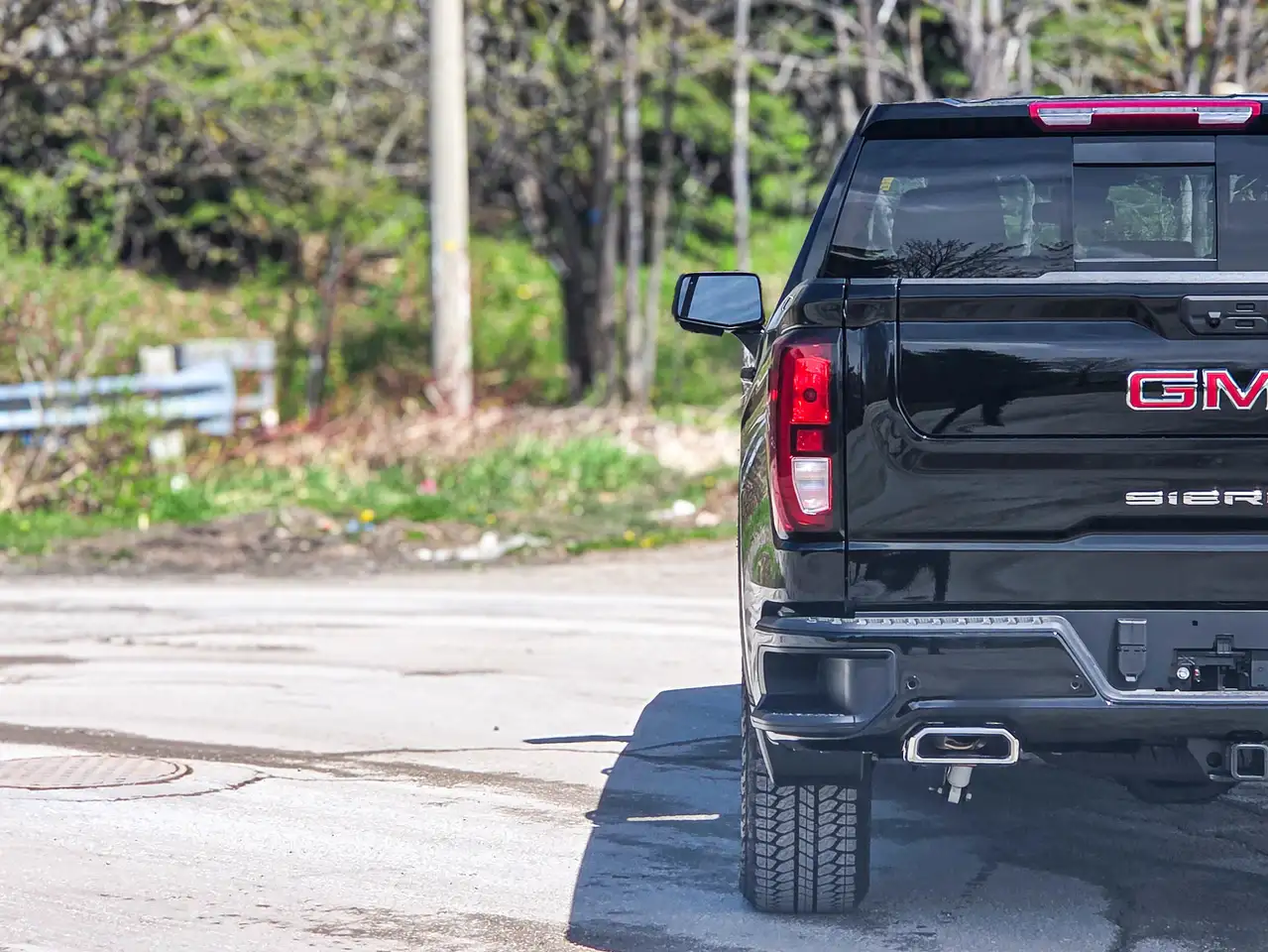 GMC Sierra 1500 photo GMC Sierra 1500
