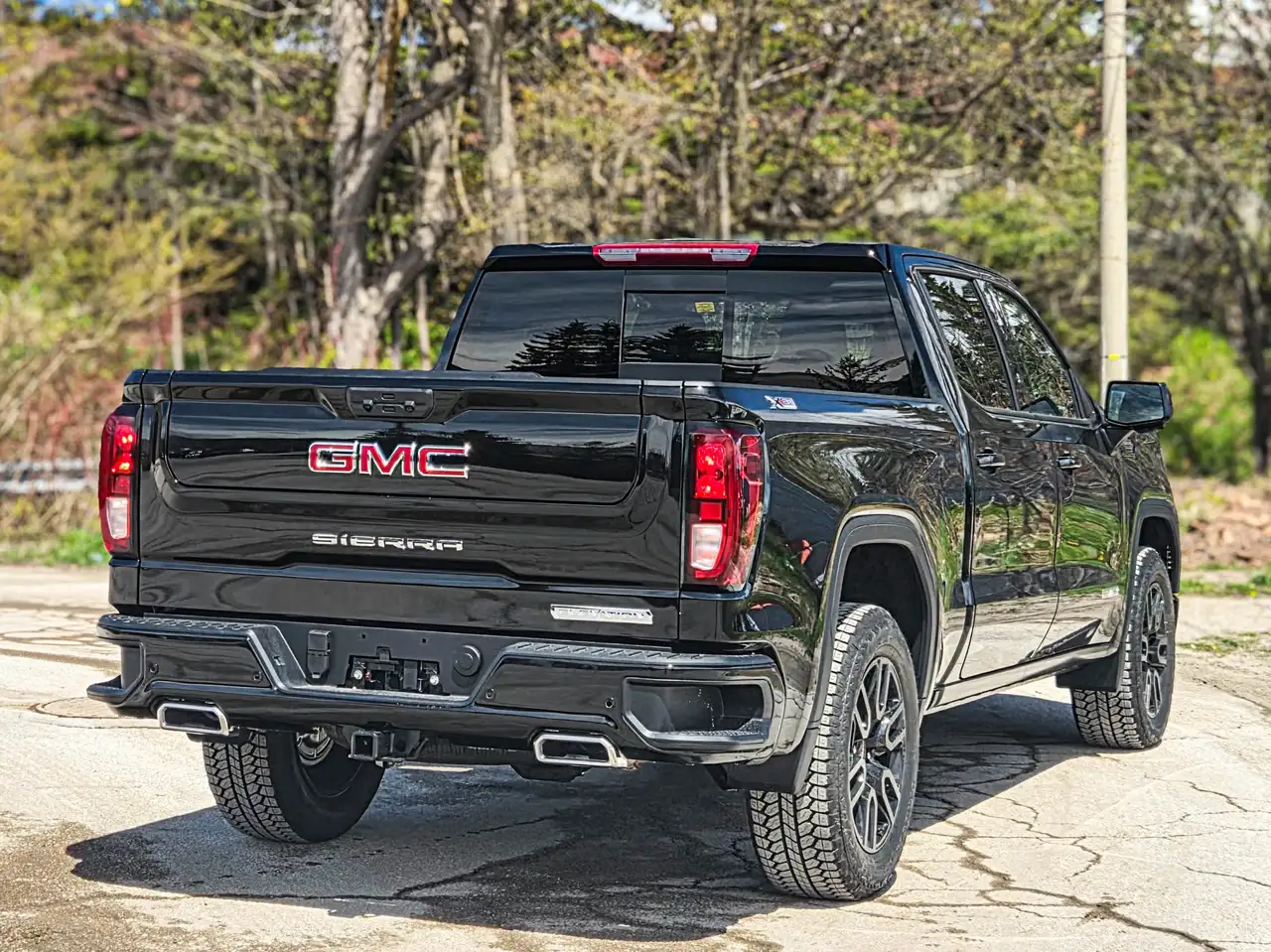 GMC Sierra 1500 photo GMC Sierra 1500