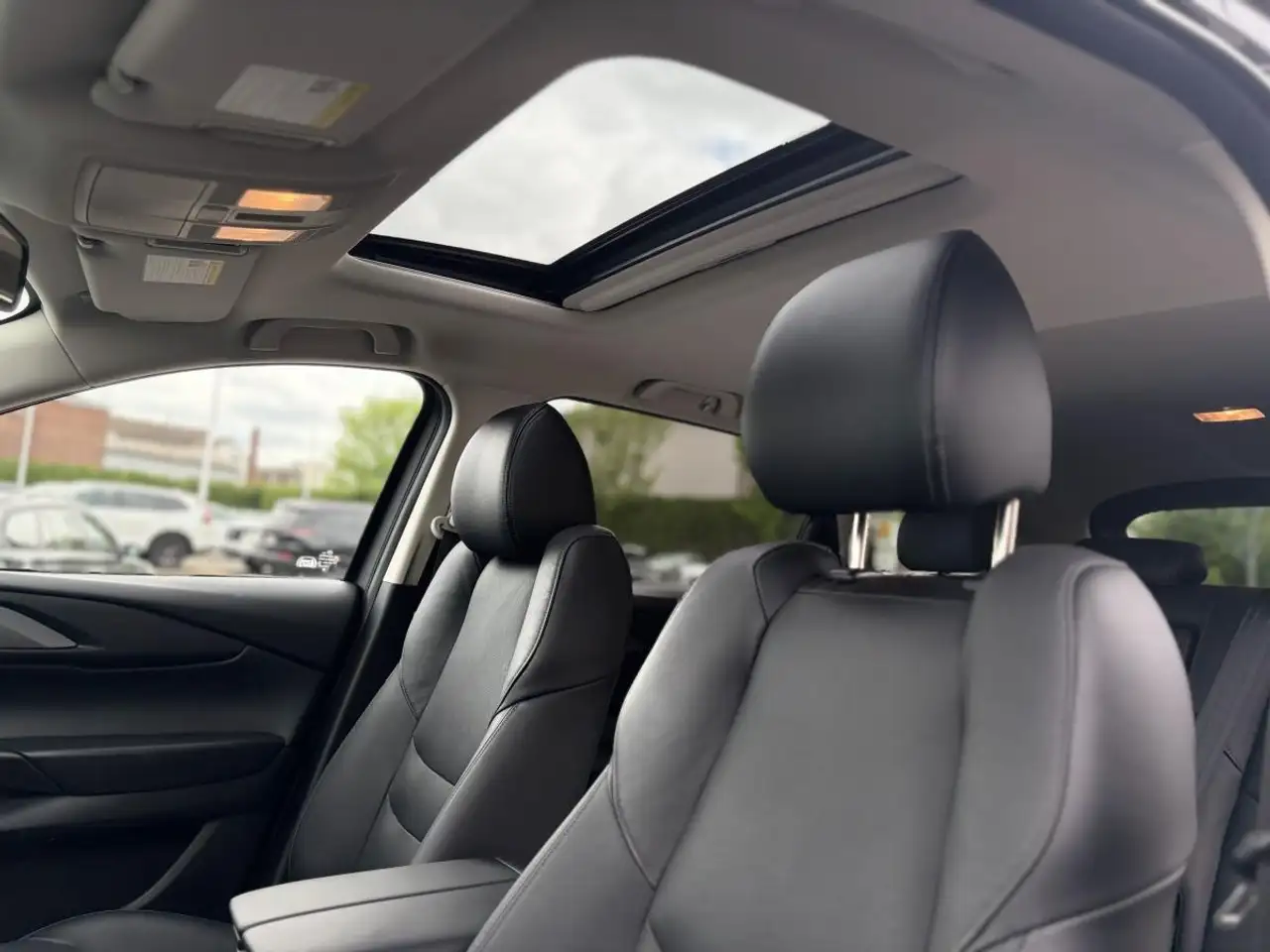 Mazda CX-9 photo Mazda CX-9
