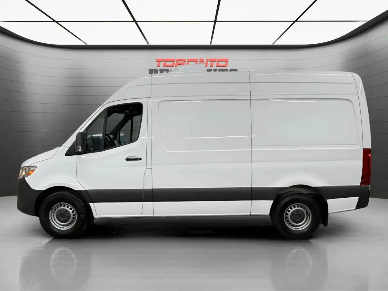 Mercedes-Benz Sprinter снимка Mercedes-Benz Sprinter