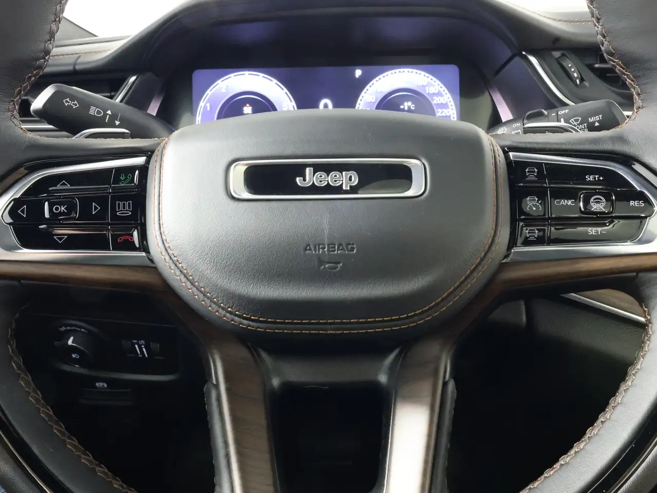 Jeep Grand Cherokee fotografie Jeep Grand Cherokee