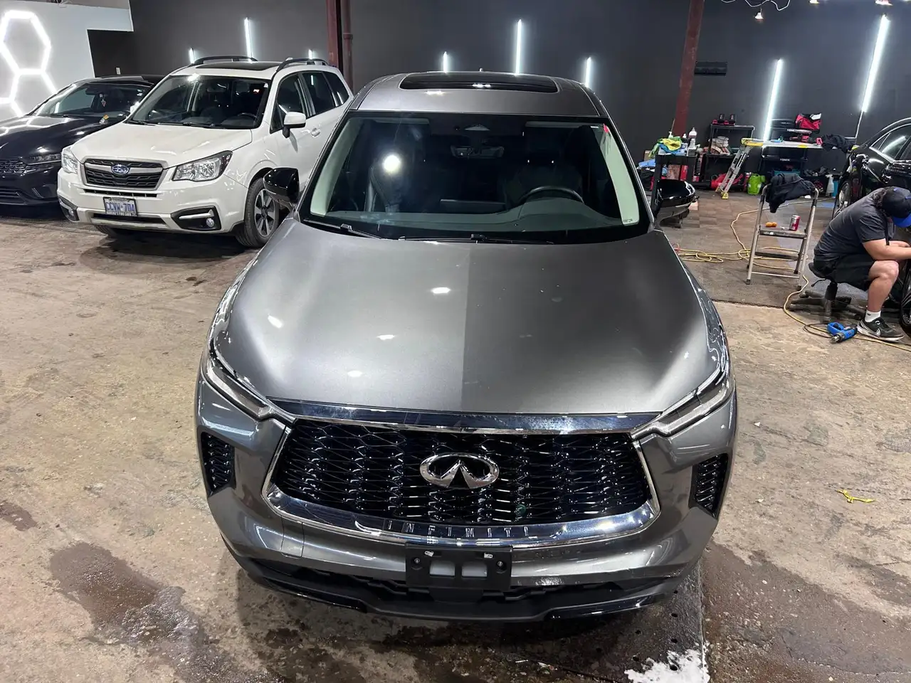 Infiniti QX60 снимка Infiniti QX60