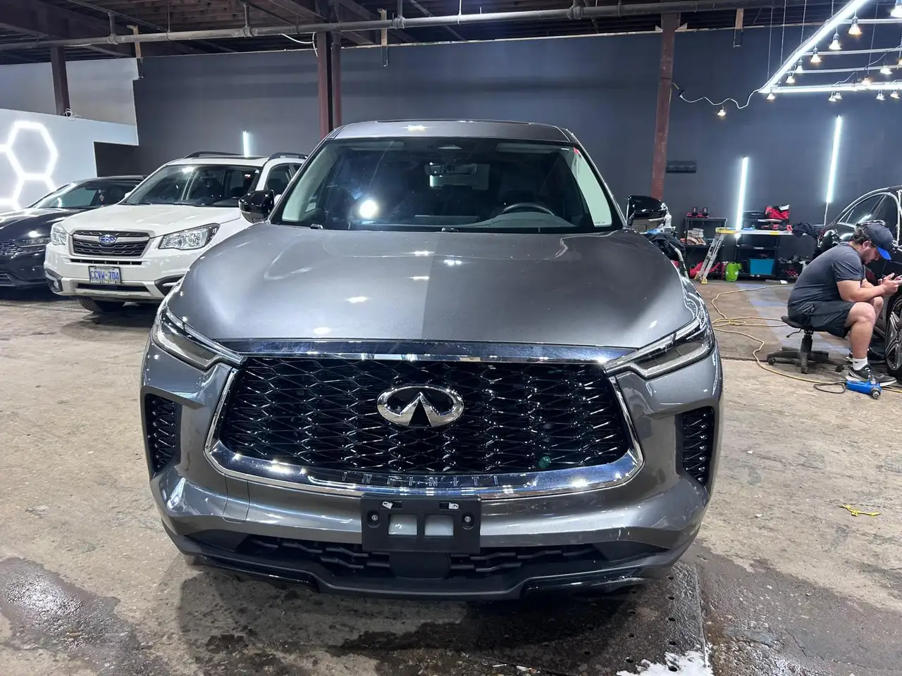 Infiniti QX60 снимка Infiniti QX60