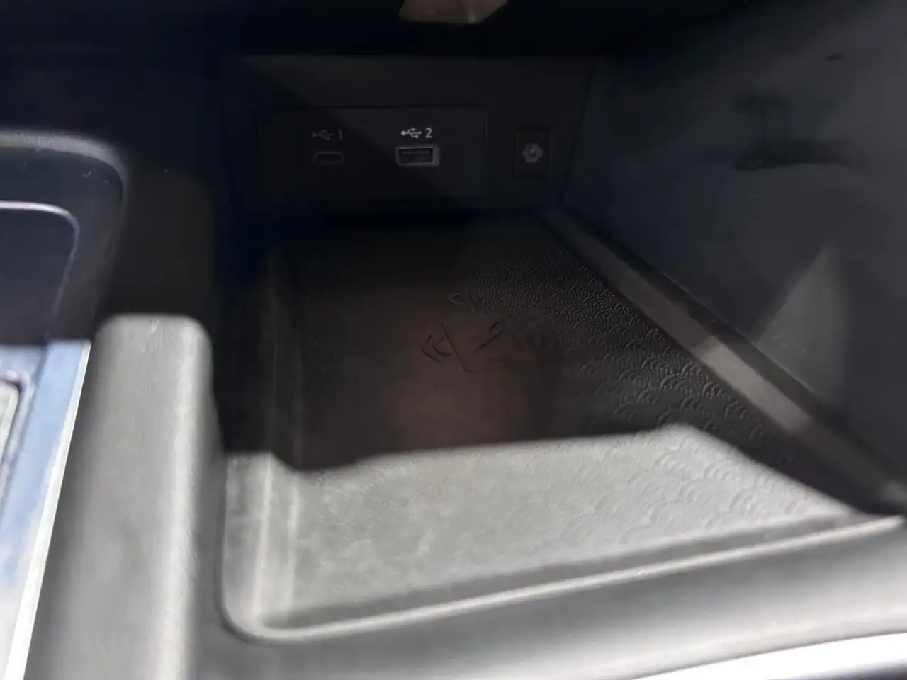 Infiniti QX60 снимка Infiniti QX60