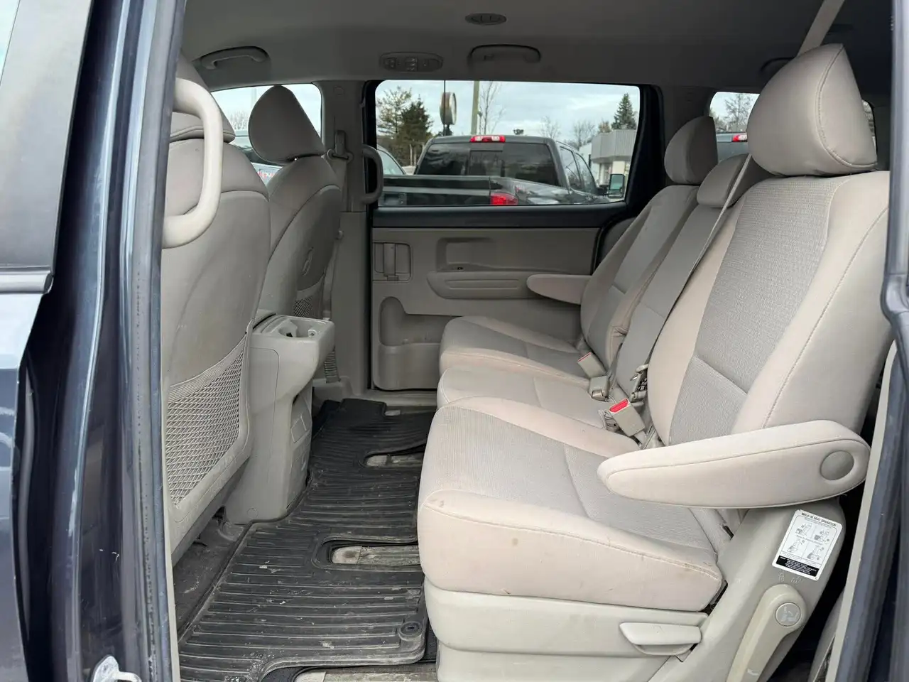 Kia Sedona photo Kia Sedona