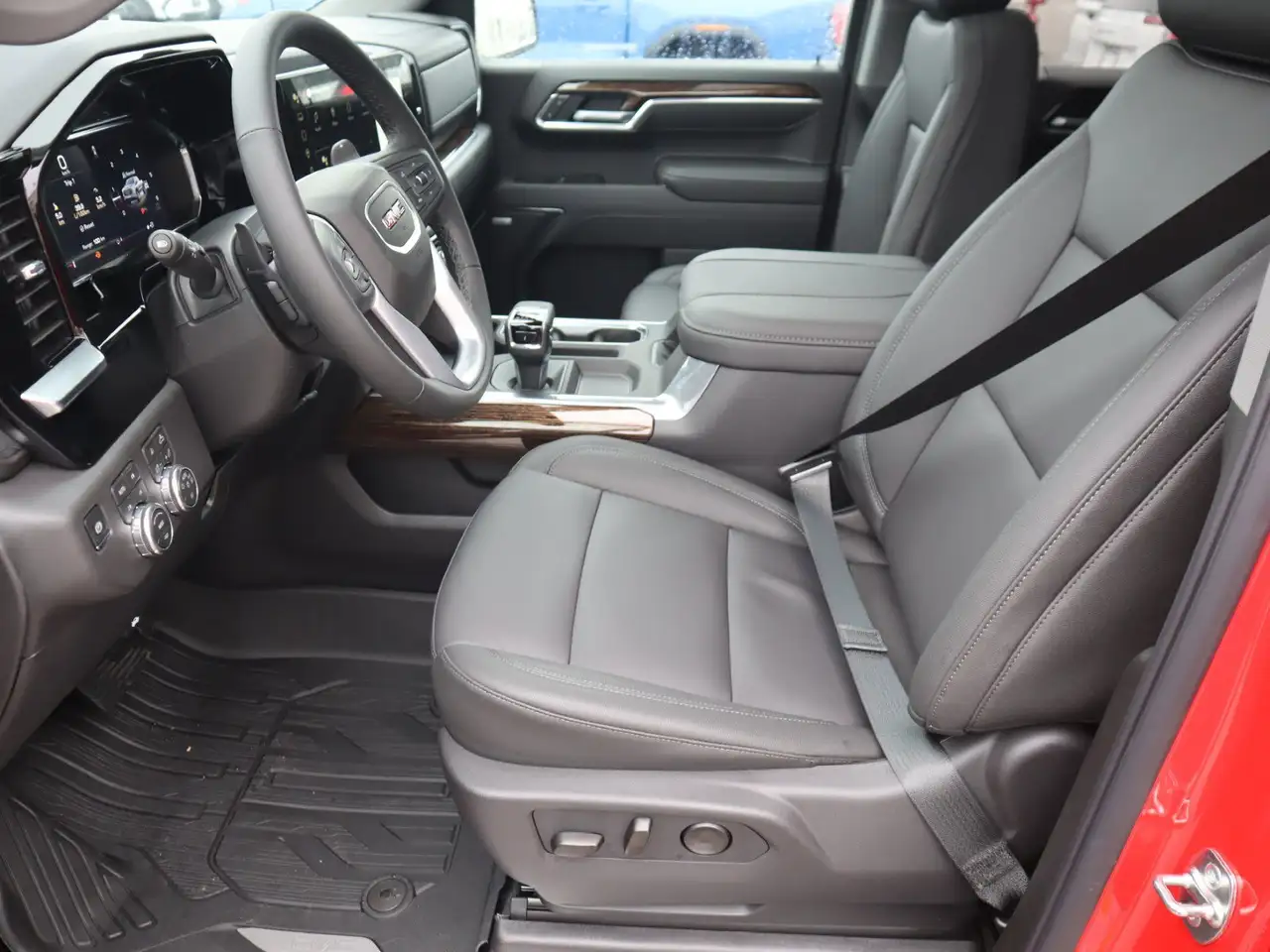 GMC Sierra 1500 снимка GMC Sierra 1500