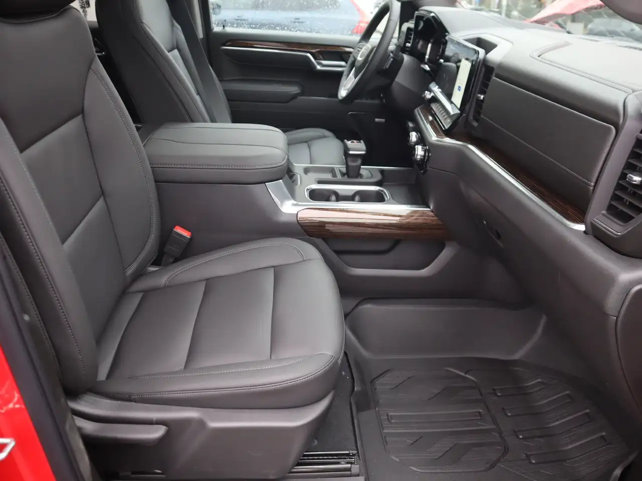 GMC Sierra 1500 снимка GMC Sierra 1500