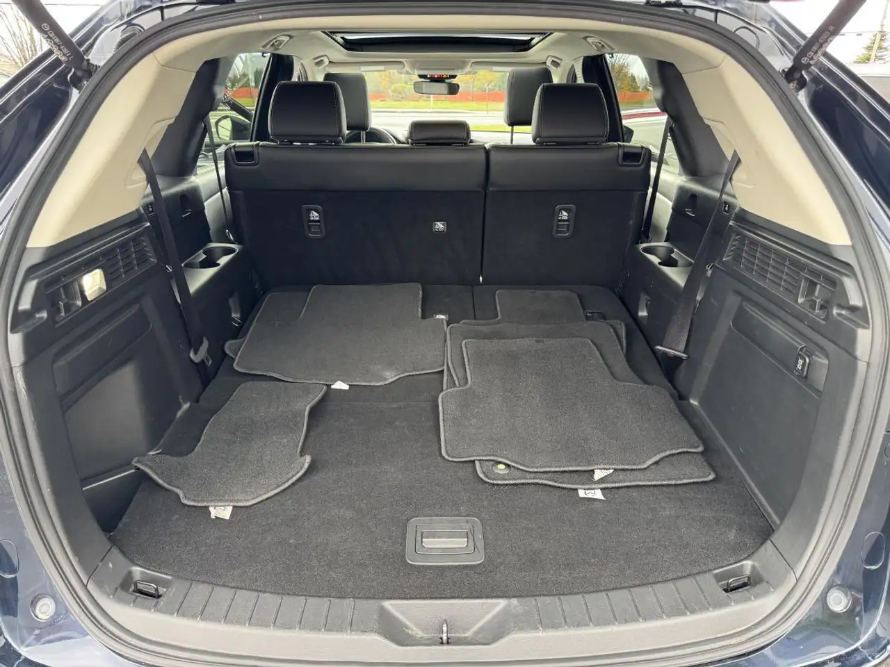 Mazda CX-90 MHEV fotografie Mazda CX-90 MHEV