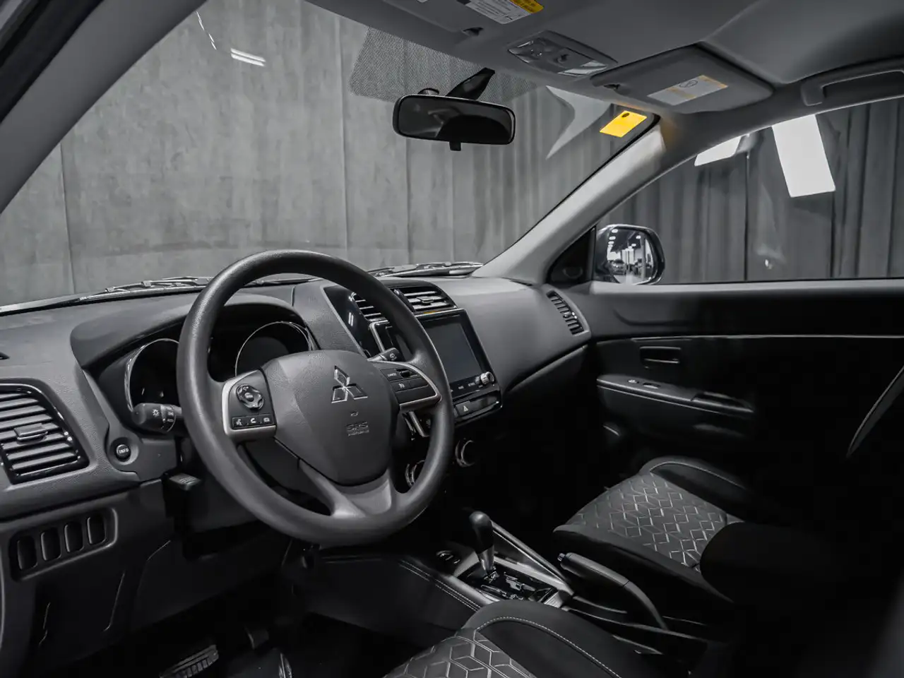 Mitsubishi RVR снимка Mitsubishi RVR