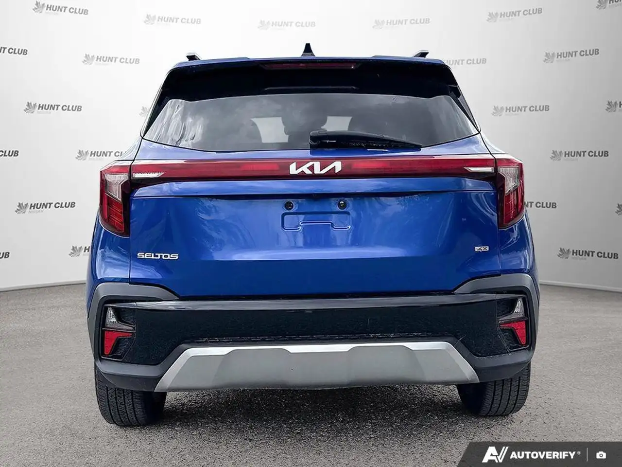 Kia Seltos photo Kia Seltos