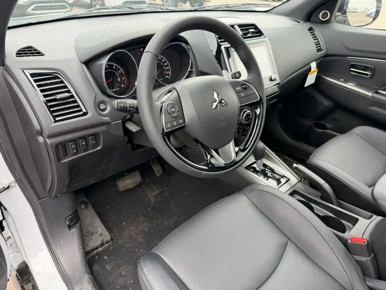 Mitsubishi RVR снимка Mitsubishi RVR