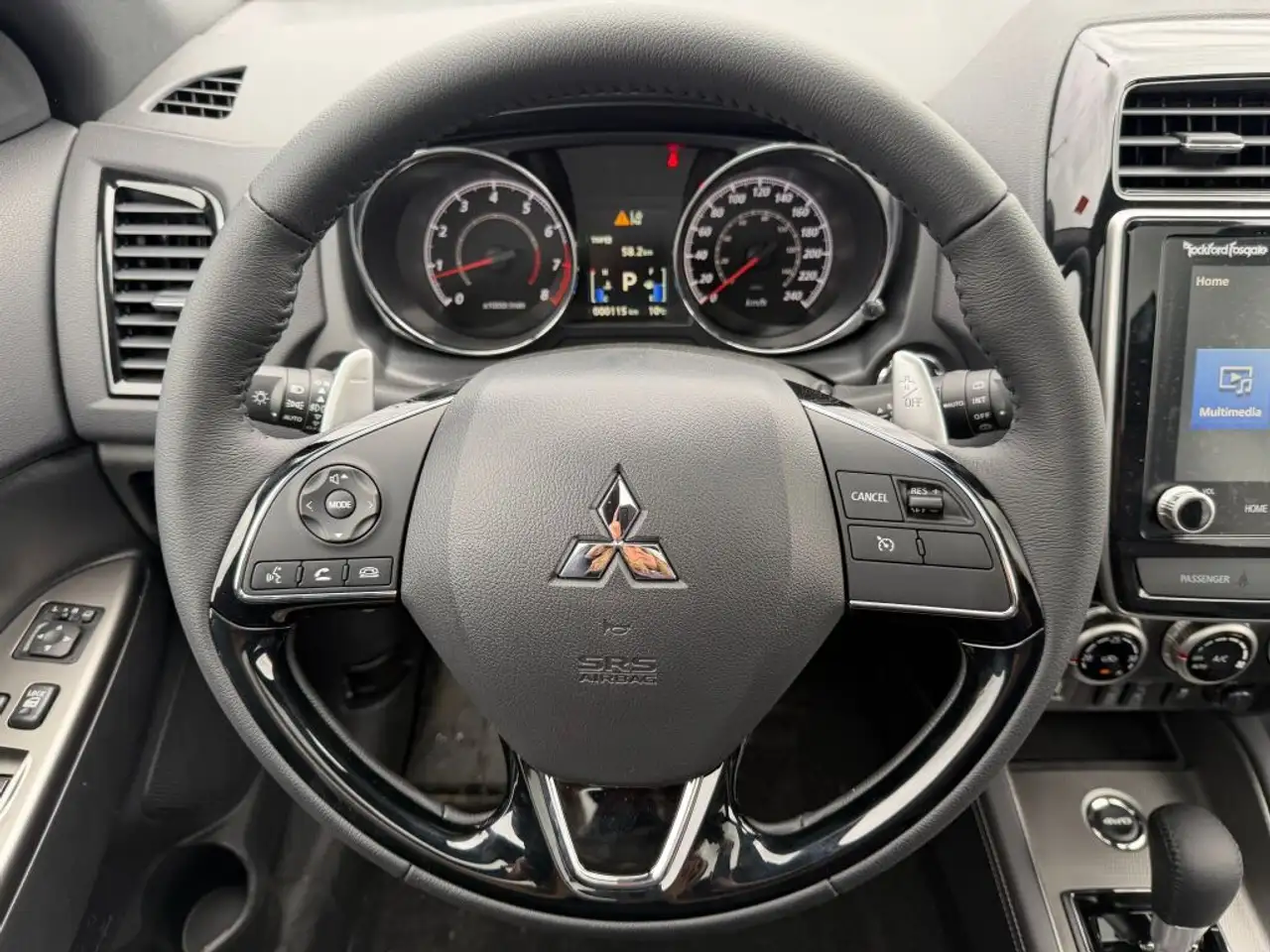 Mitsubishi RVR снимка Mitsubishi RVR