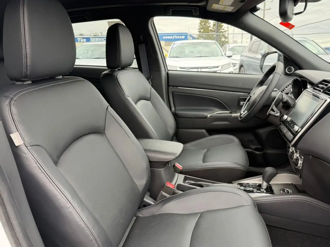 Mitsubishi RVR снимка Mitsubishi RVR