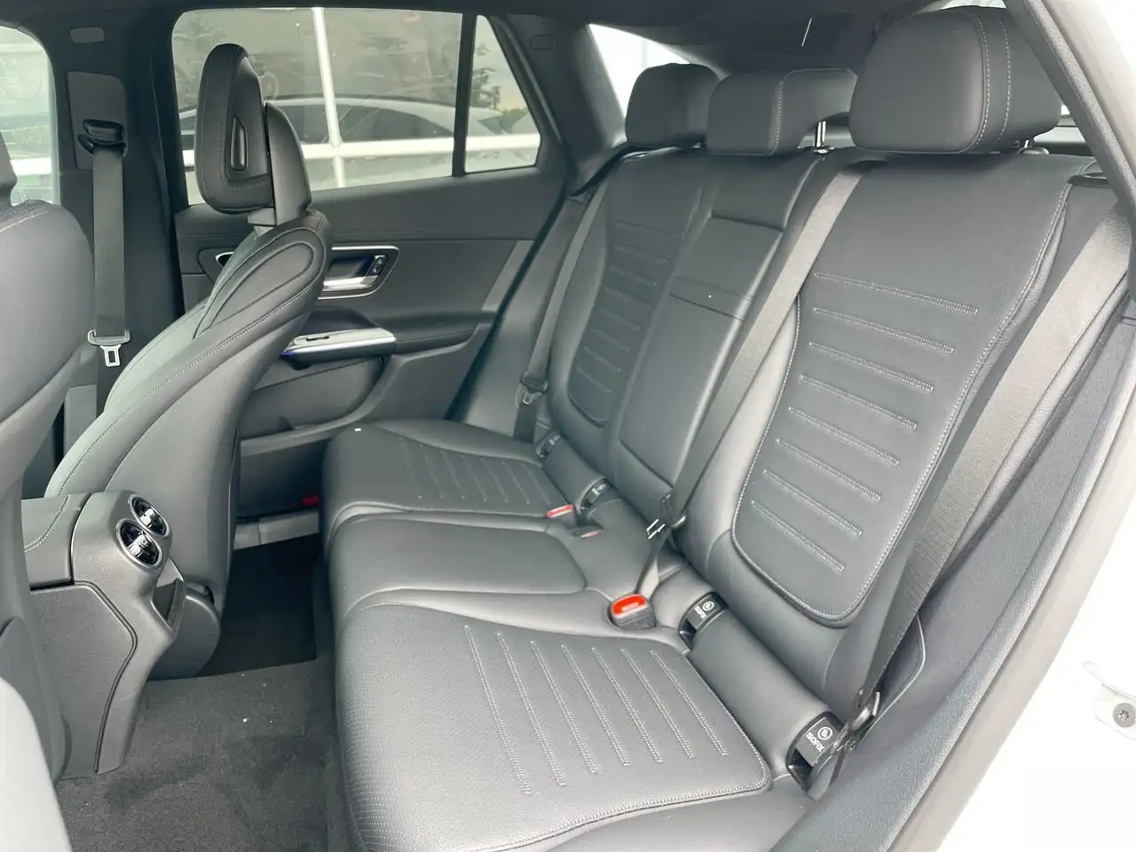 Mercedes-Benz GLC fotografie Mercedes-Benz GLC