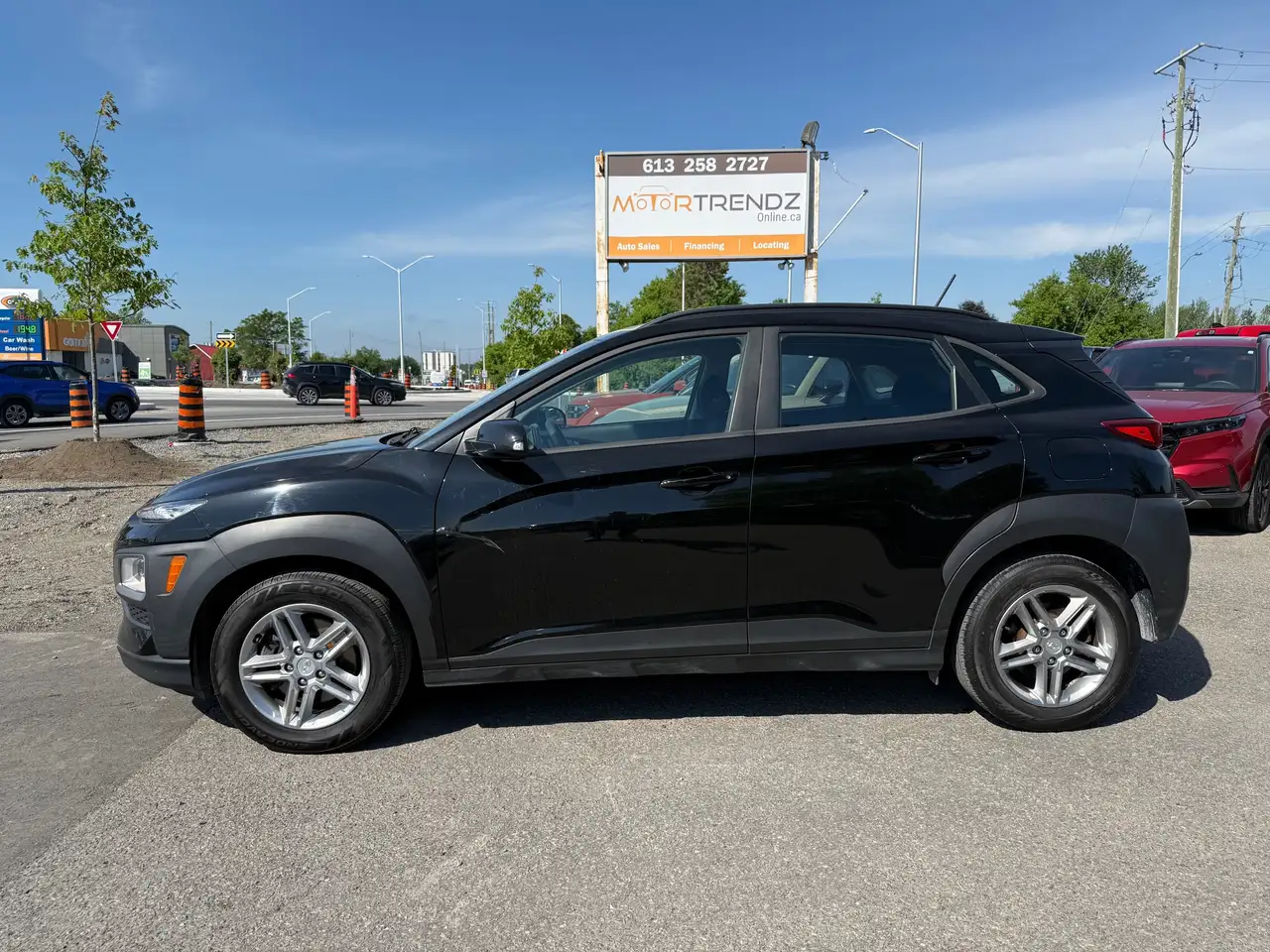 Hyundai KONA photo Hyundai KONA