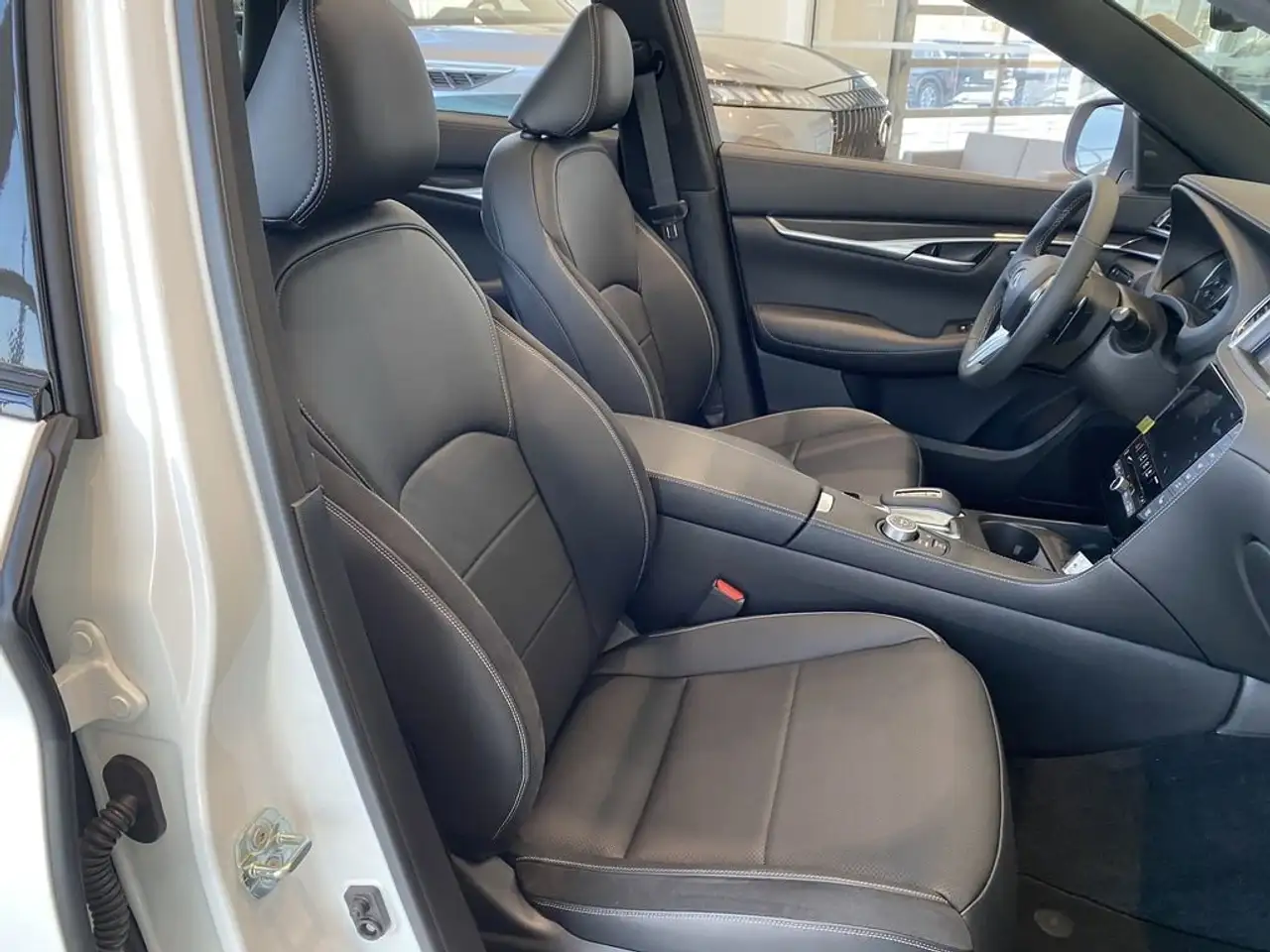 Infiniti QX50 fotografie Infiniti QX50
