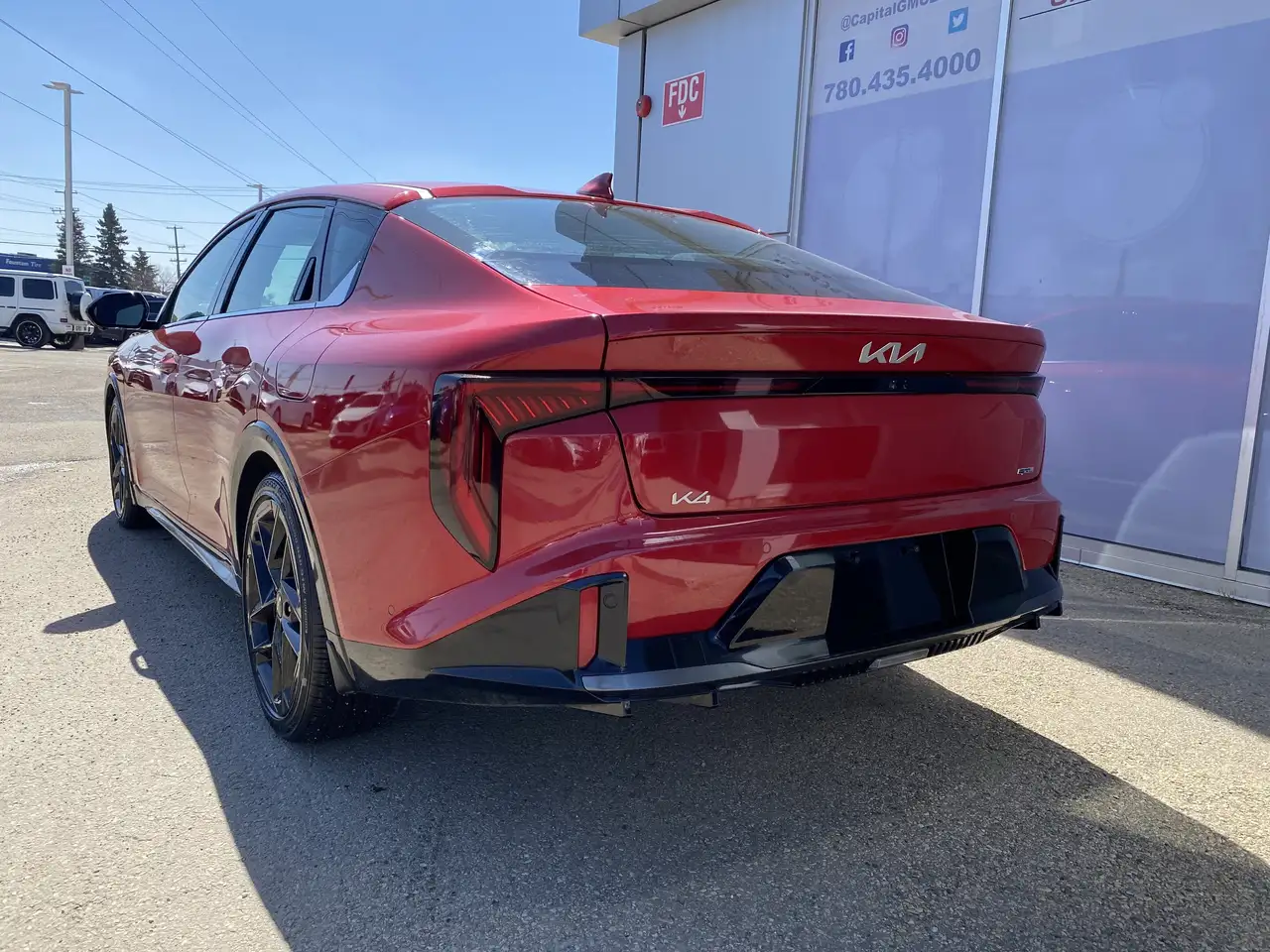 Kia K4 снимка Kia K4