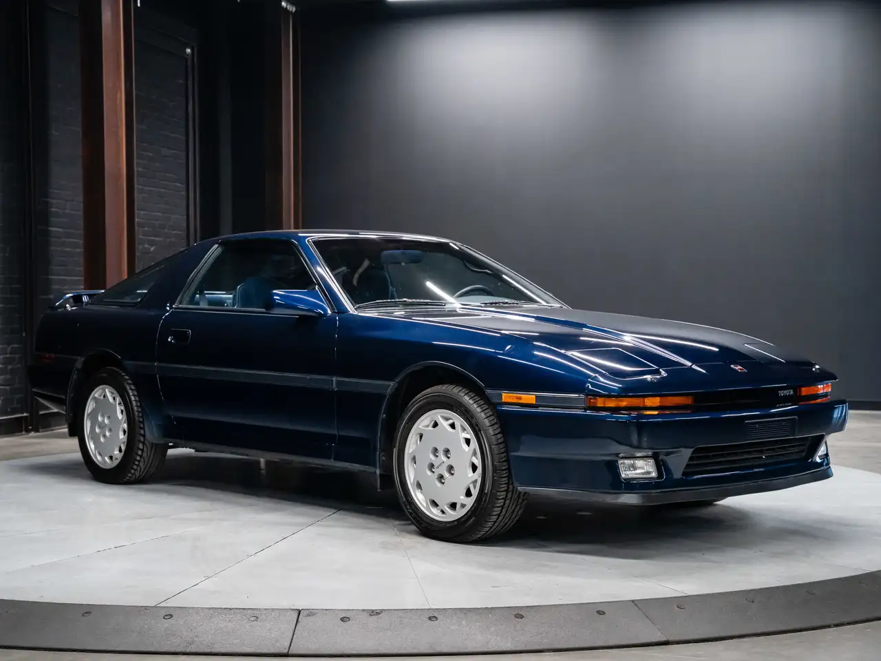 Toyota Supra photo Toyota Supra