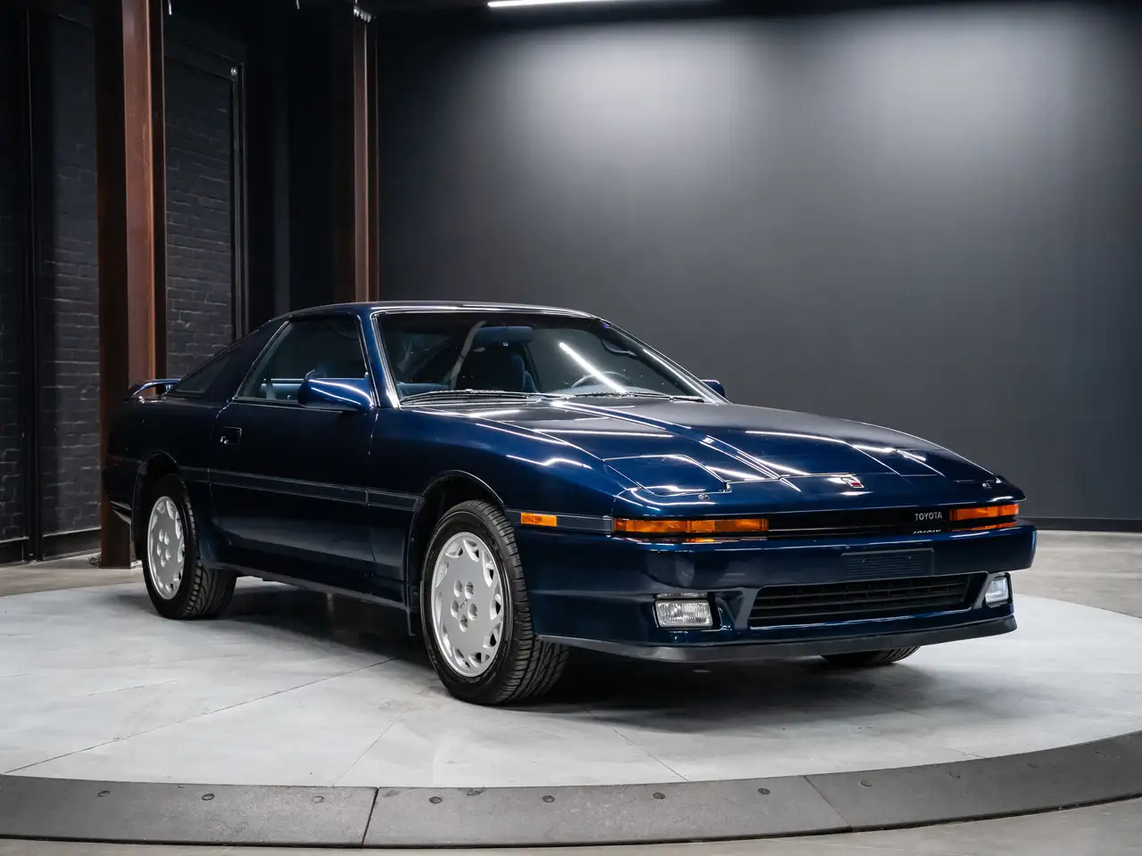 Toyota Supra photo Toyota Supra