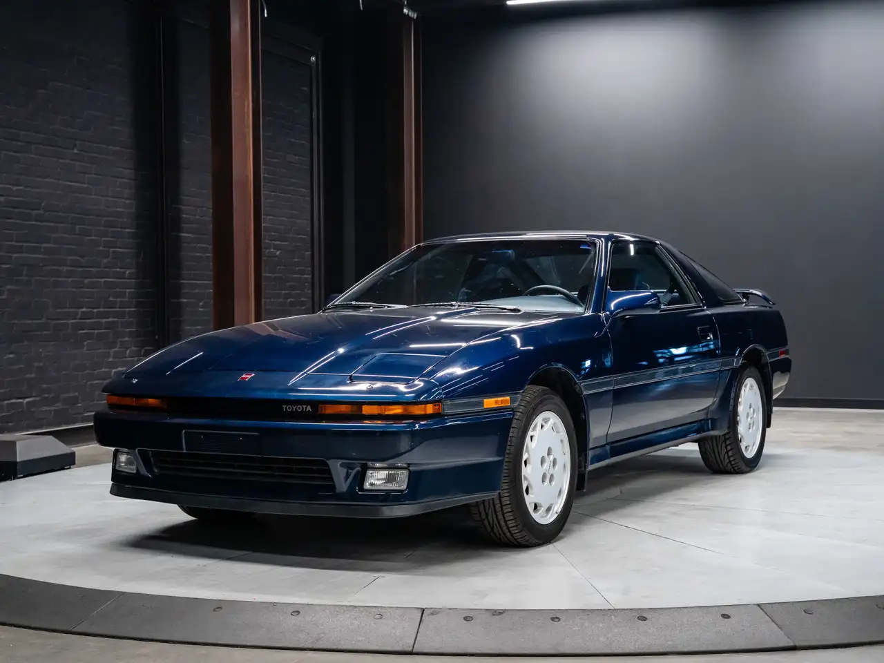 Toyota Supra photo Toyota Supra