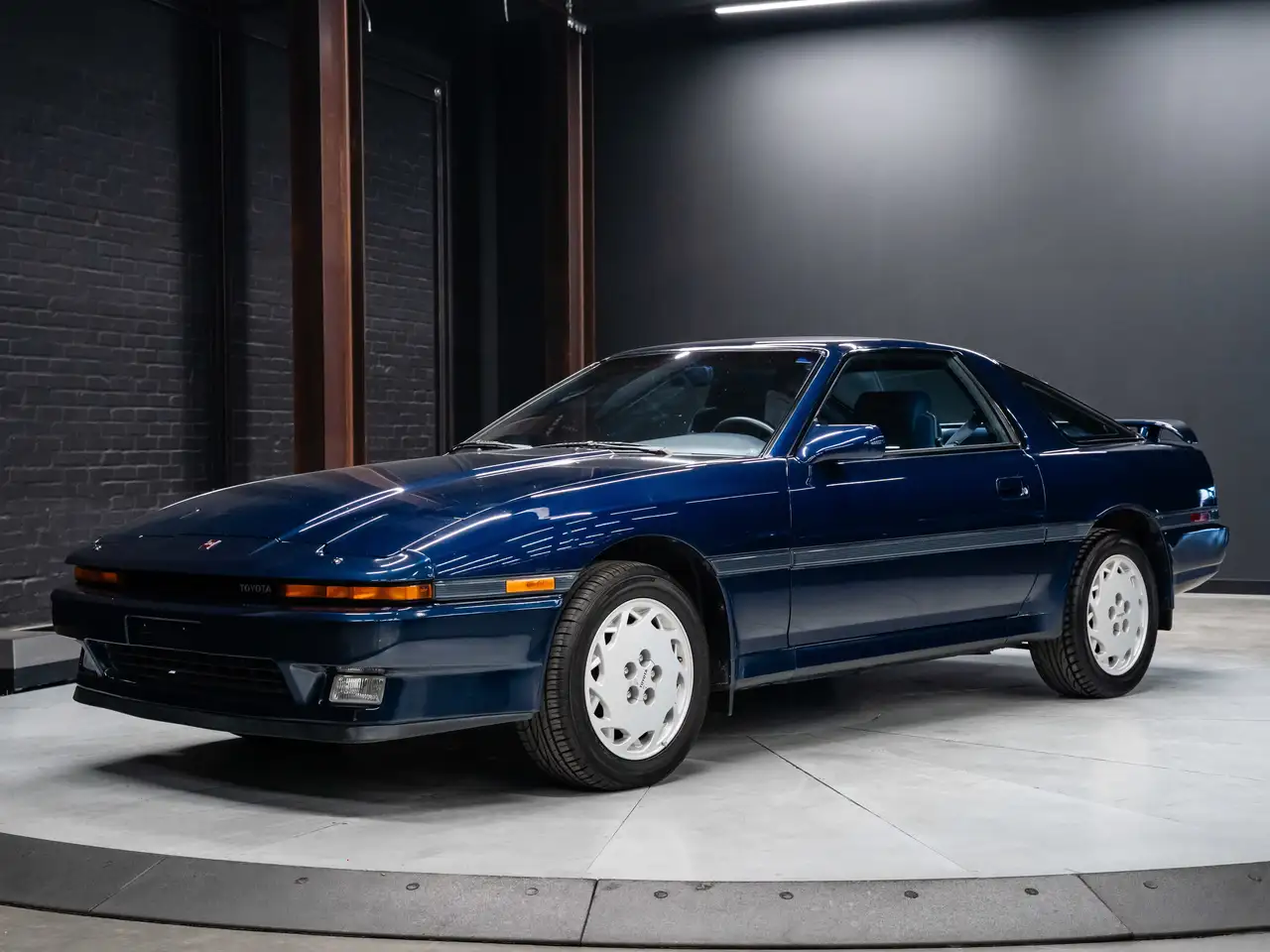 Toyota Supra photo Toyota Supra