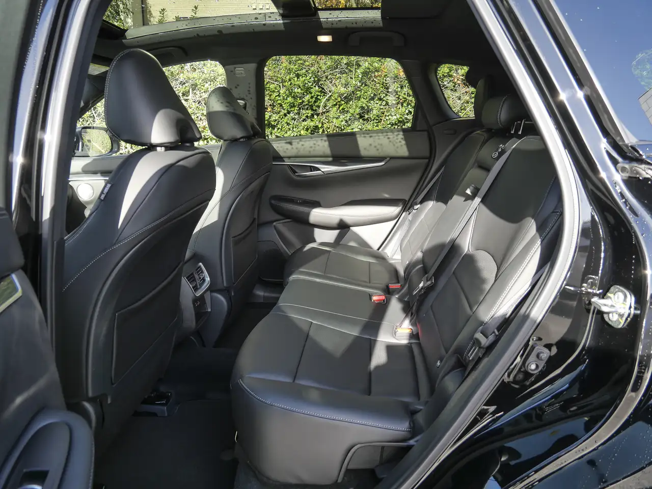 Infiniti QX50 снимка Infiniti QX50