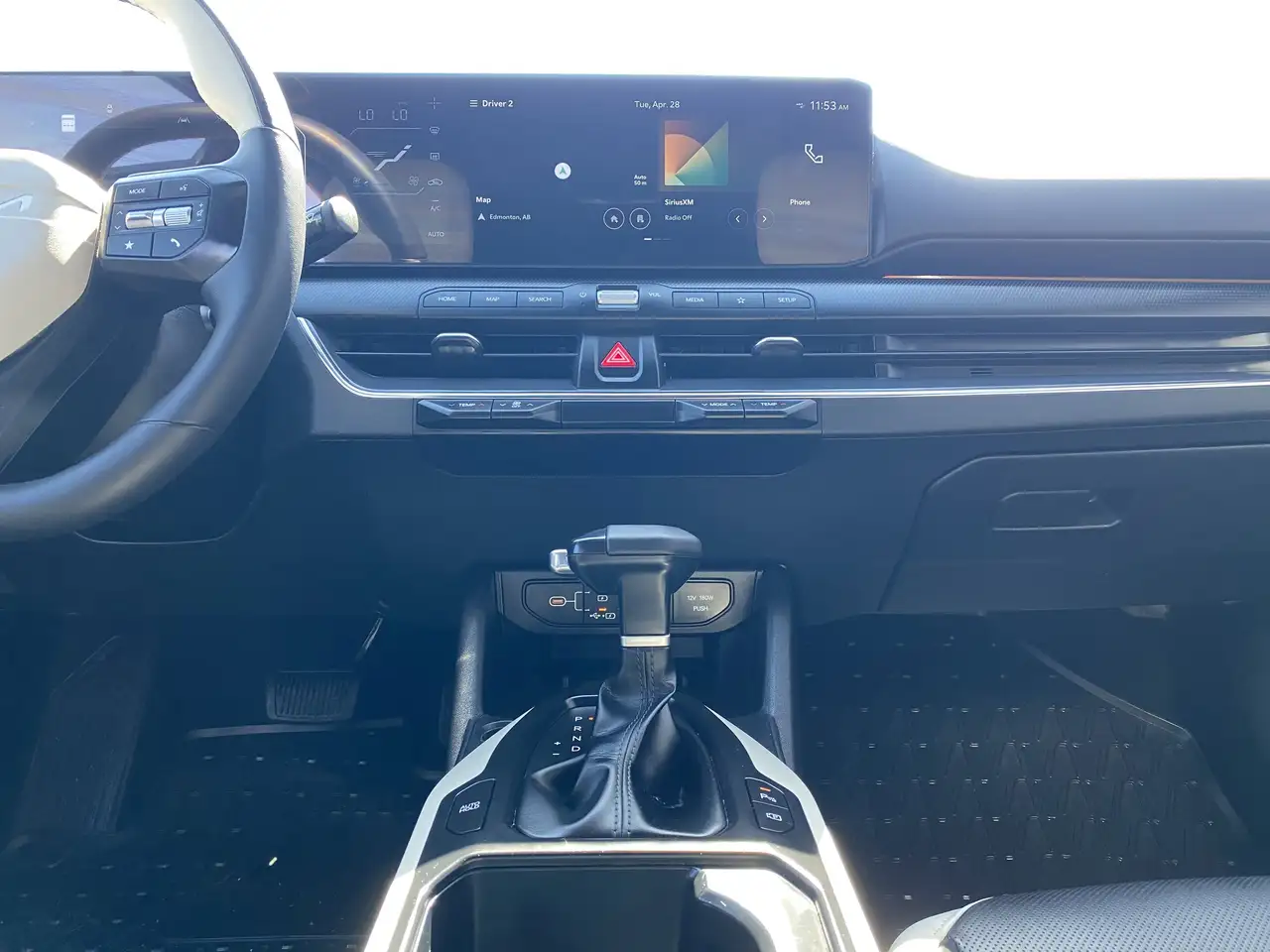 Kia K4 снимка Kia K4